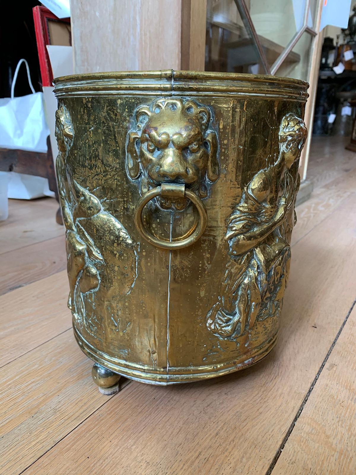 19th Century Continental Brass Cachepot with Lion Pulls For Sale 1