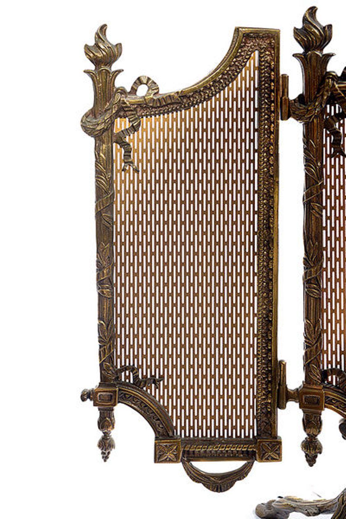 19th Century Continental Brass Folding Screen in the Manner of Louis XVI In Good Condition In Hemel Hempstead, Hertfordshire