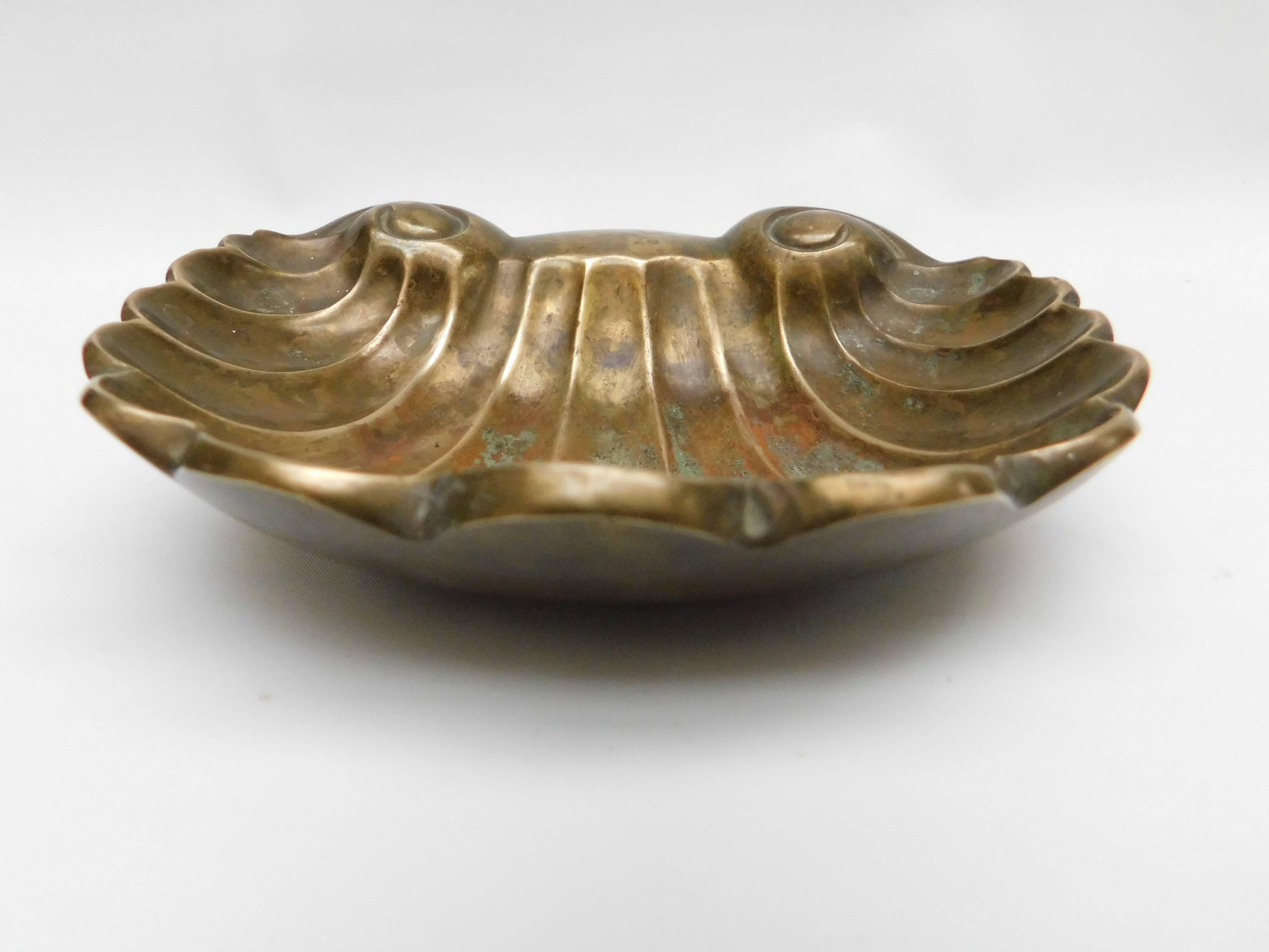 19th Century Continental Cast Bronze Shell Dish For Sale at 1stDibs