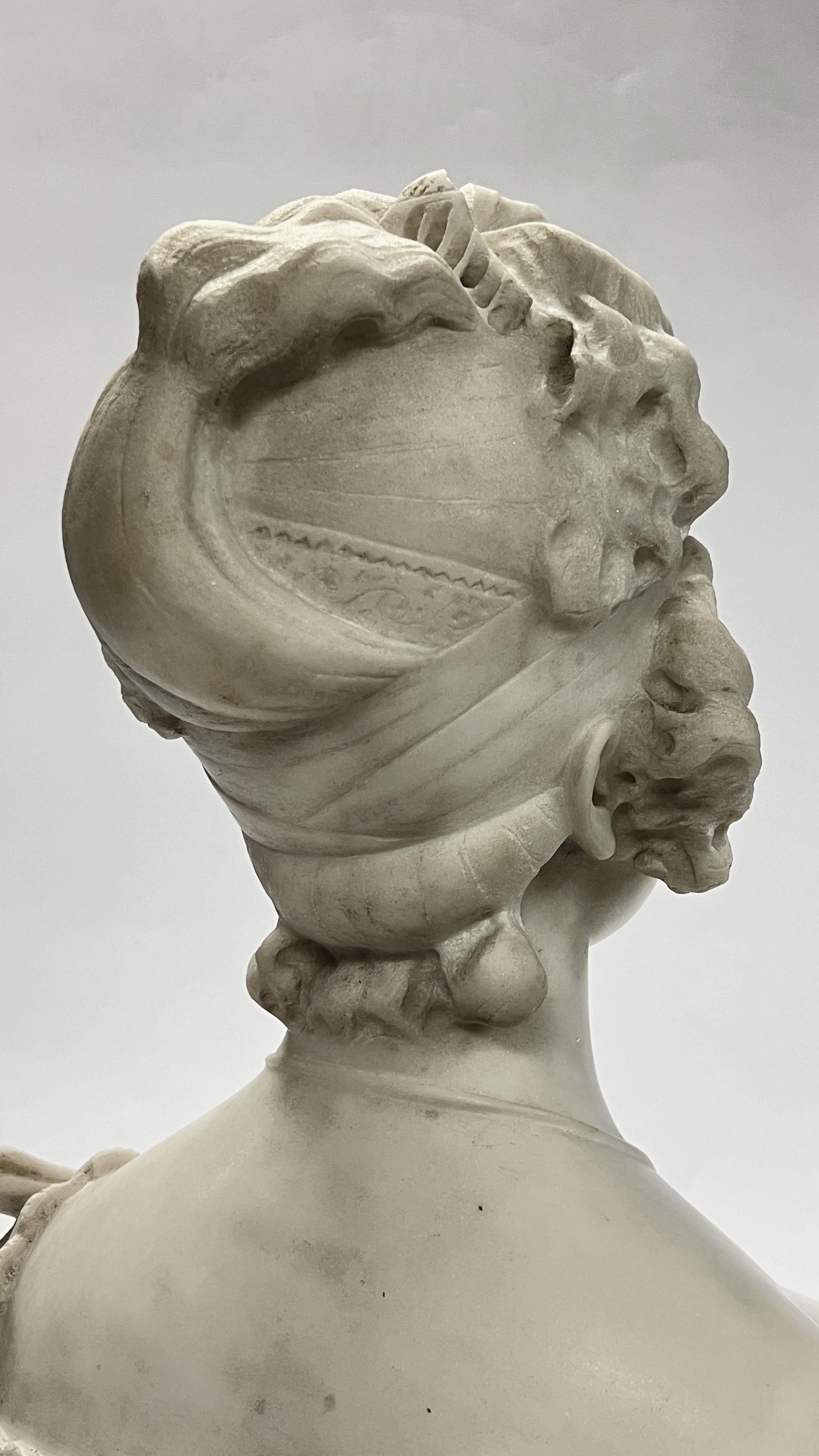 Carrara Marble 19th Century Continental Female Bust Sculpture in White Marble For Sale