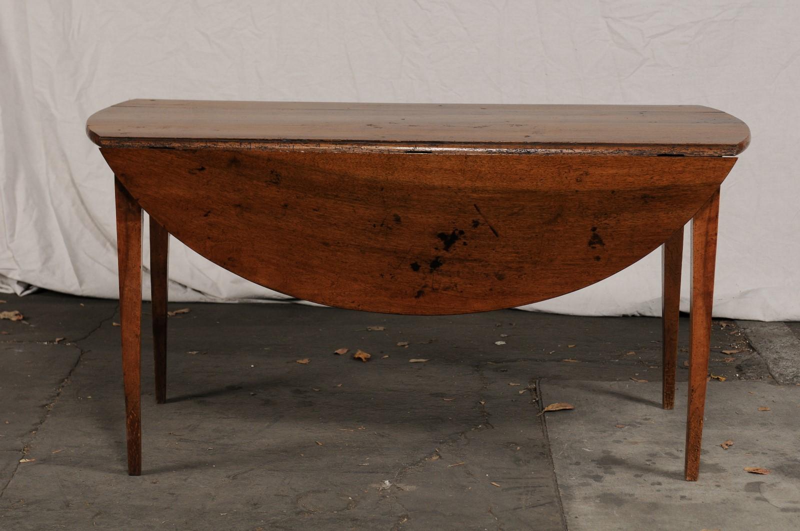 19th century Continental fruitwood breakfast table, drop-leaf, 49.5