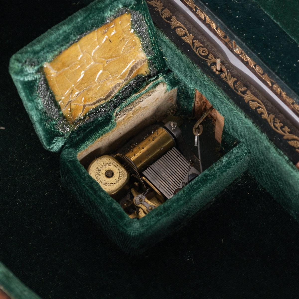 Boîte à bijoux de musique Reuge en cuir continental du 19ème siècle, vers 1880 7