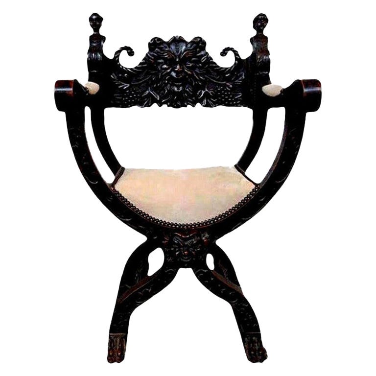 Chaise Savonarola de style Renaissance continentale du 19ème siècle