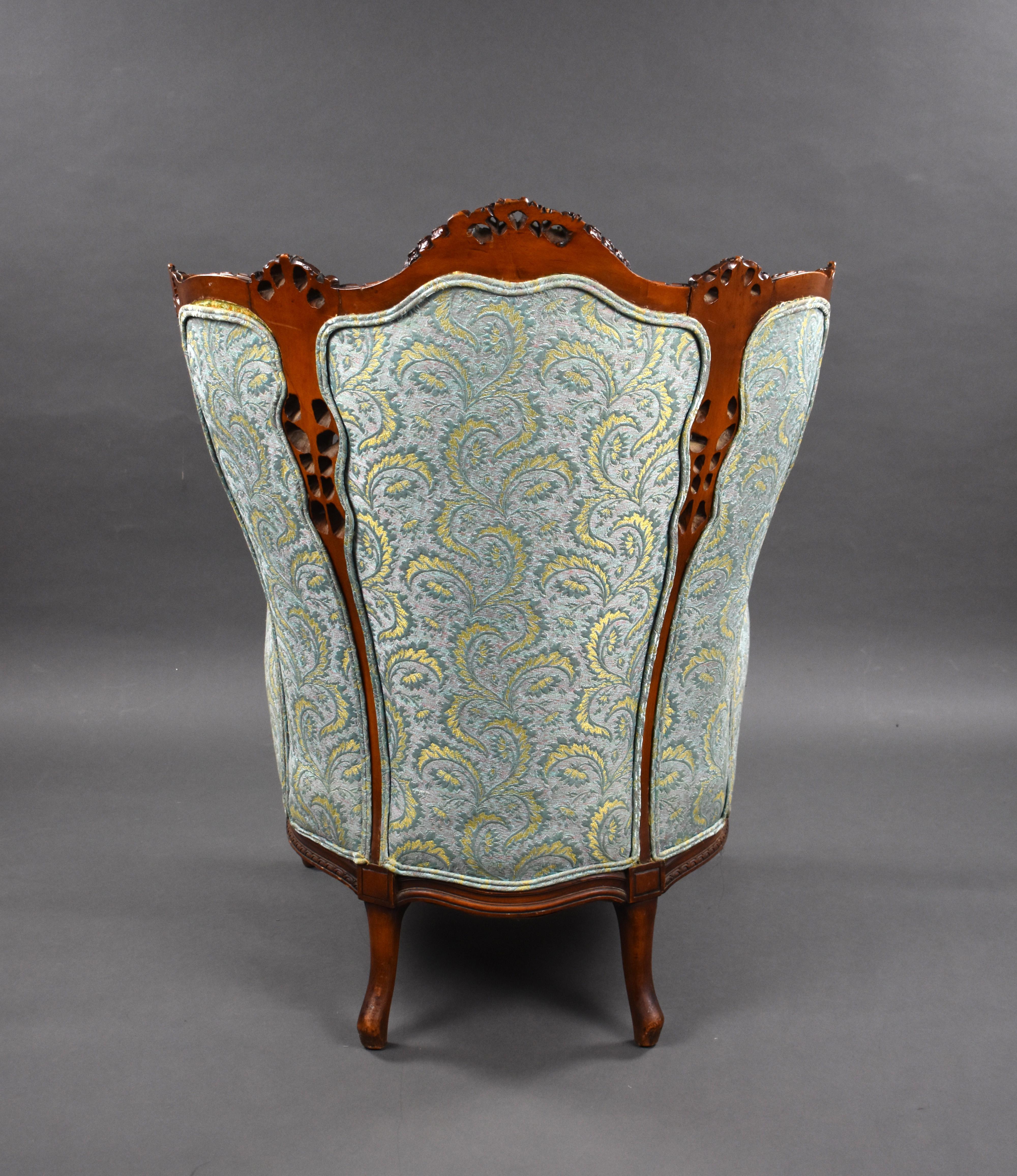 Kontinentaler Sessel aus Nussbaumholz, 19. Jahrhundert im Zustand „Gut“ im Angebot in Chelmsford, Essex
