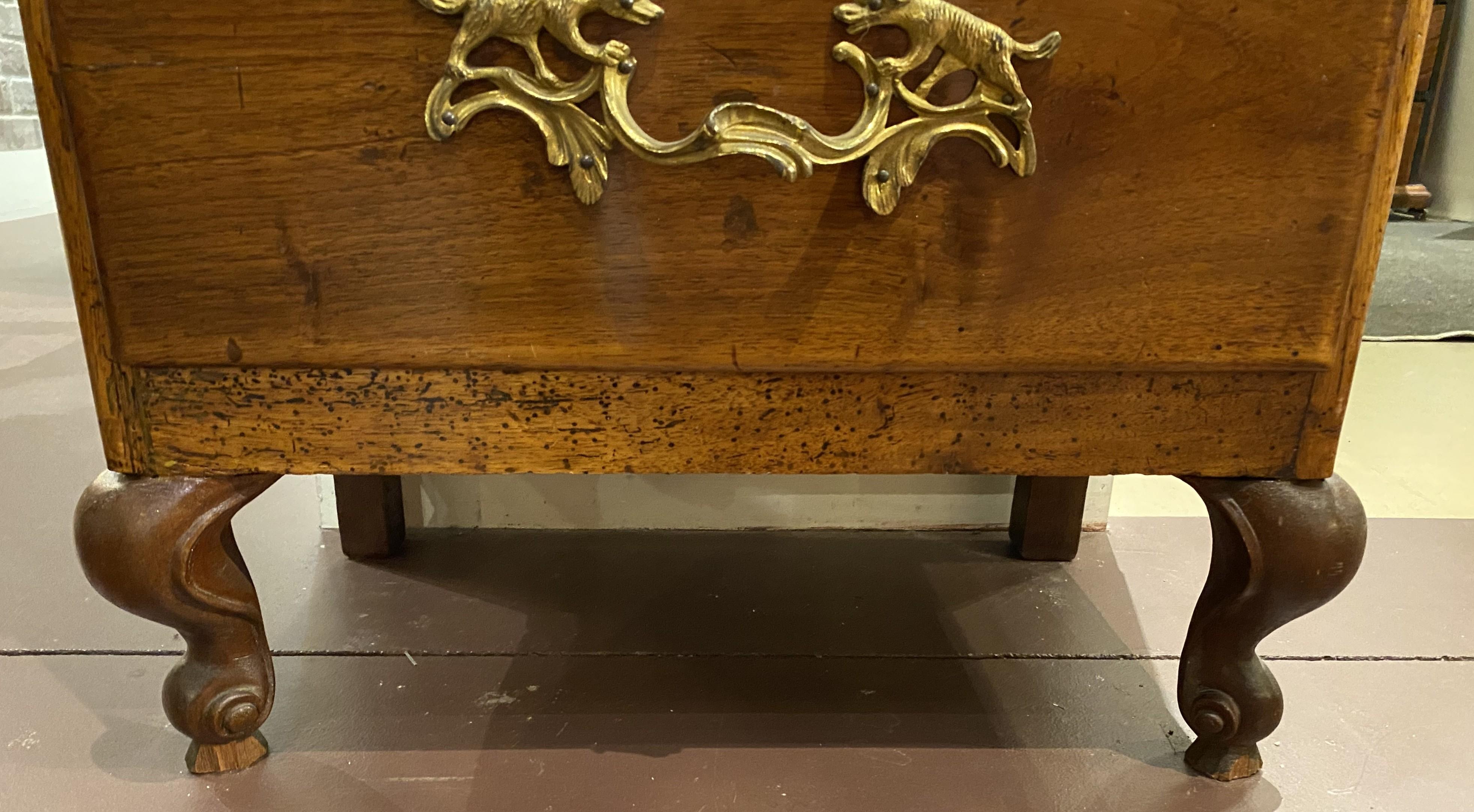 19th Century Continental Walnut Semainier with Dog Motif Drawer Pulls For Sale 5