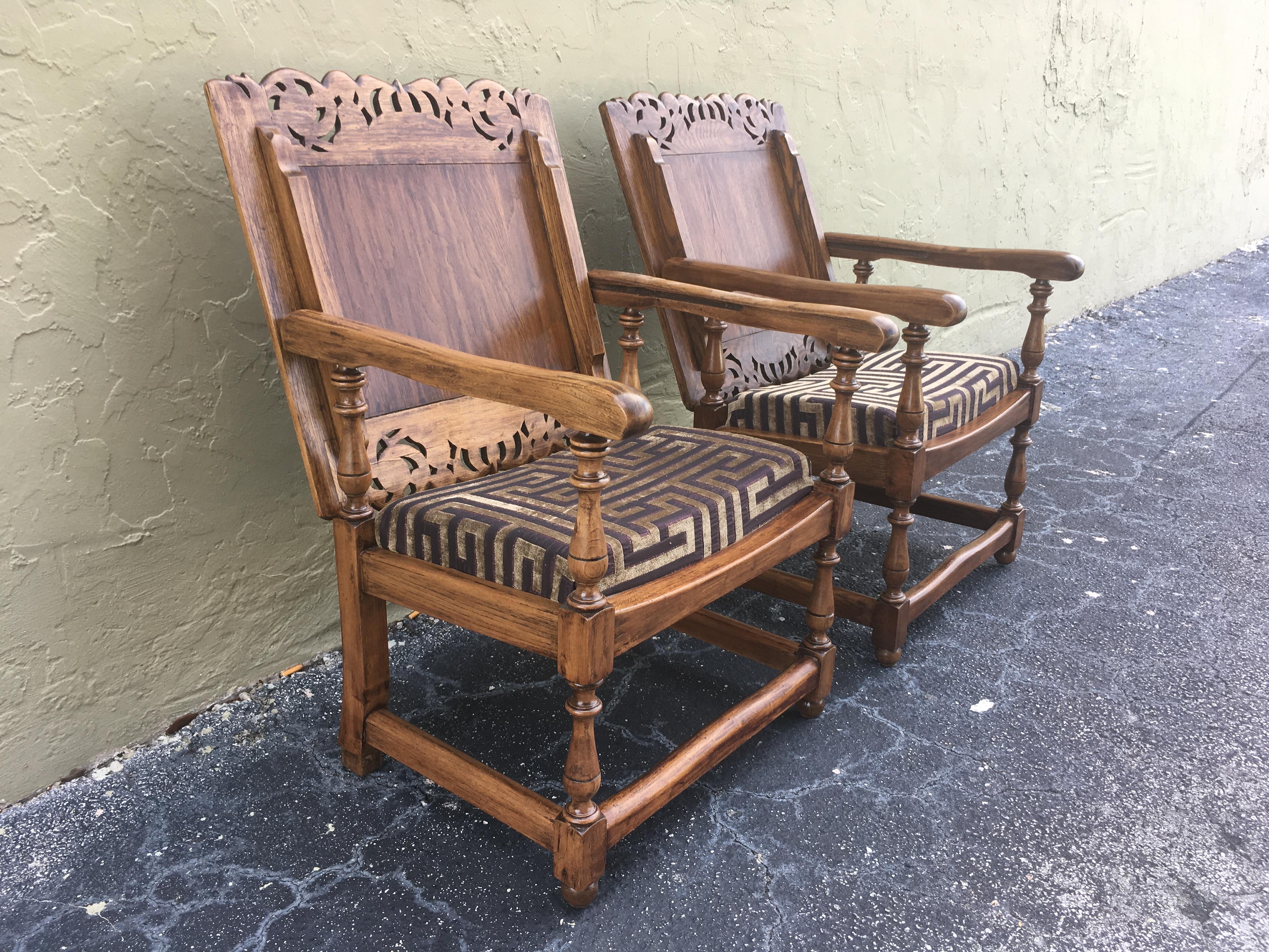 Renaissance Paire de chaises ou tables d'appoint convertibles Monk's du 19ème siècle, fauteuil pliable en vente