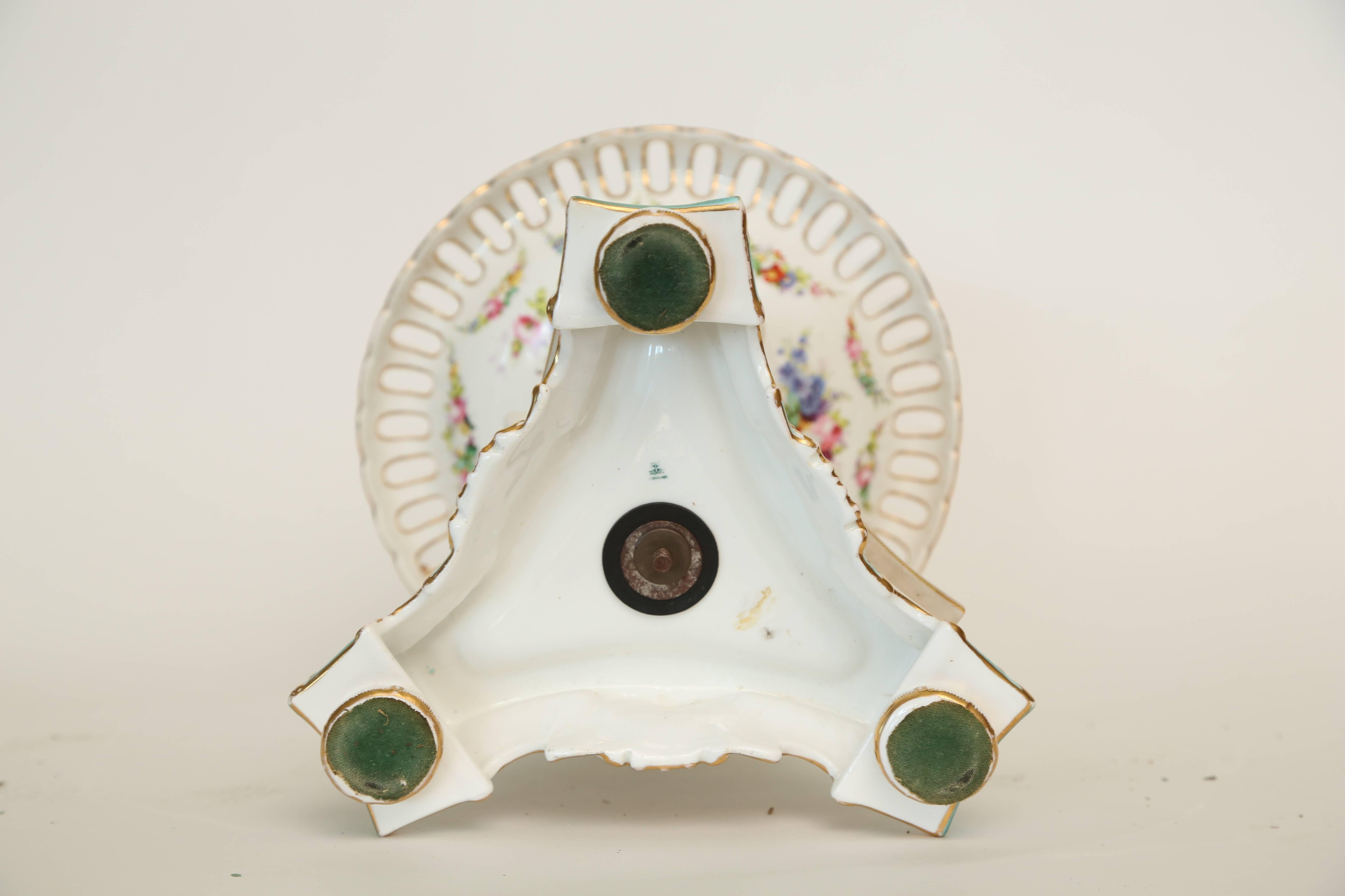 19th Century Copeland Porcelain Figural Tazza 2