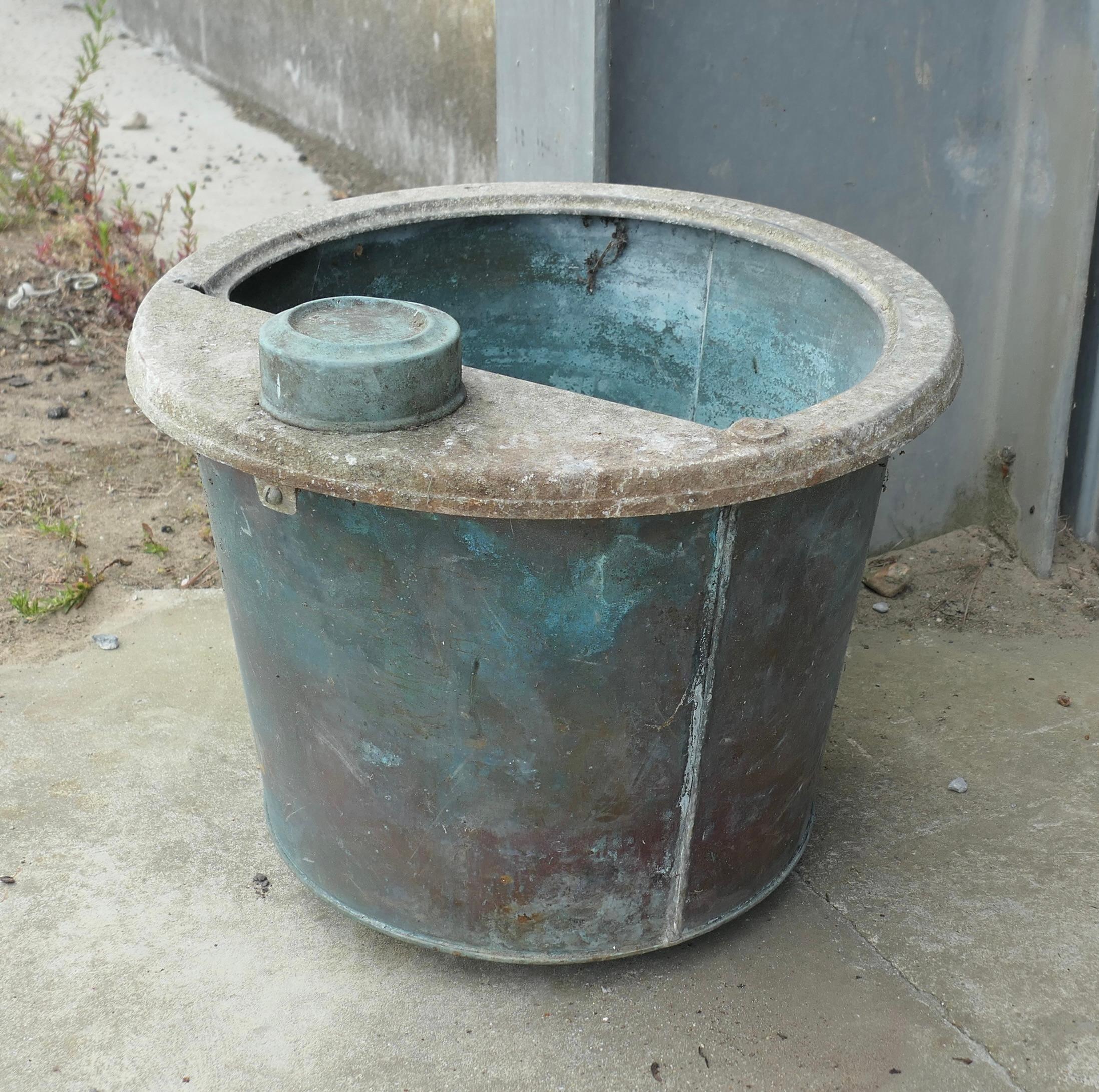 19th Century Copper Cauldron Log Bin or Planter In Good Condition For Sale In Godshill, Isle of Wight