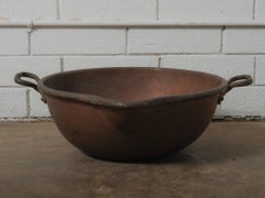 Calderone in rame del XIX secolo con manici scolpiti