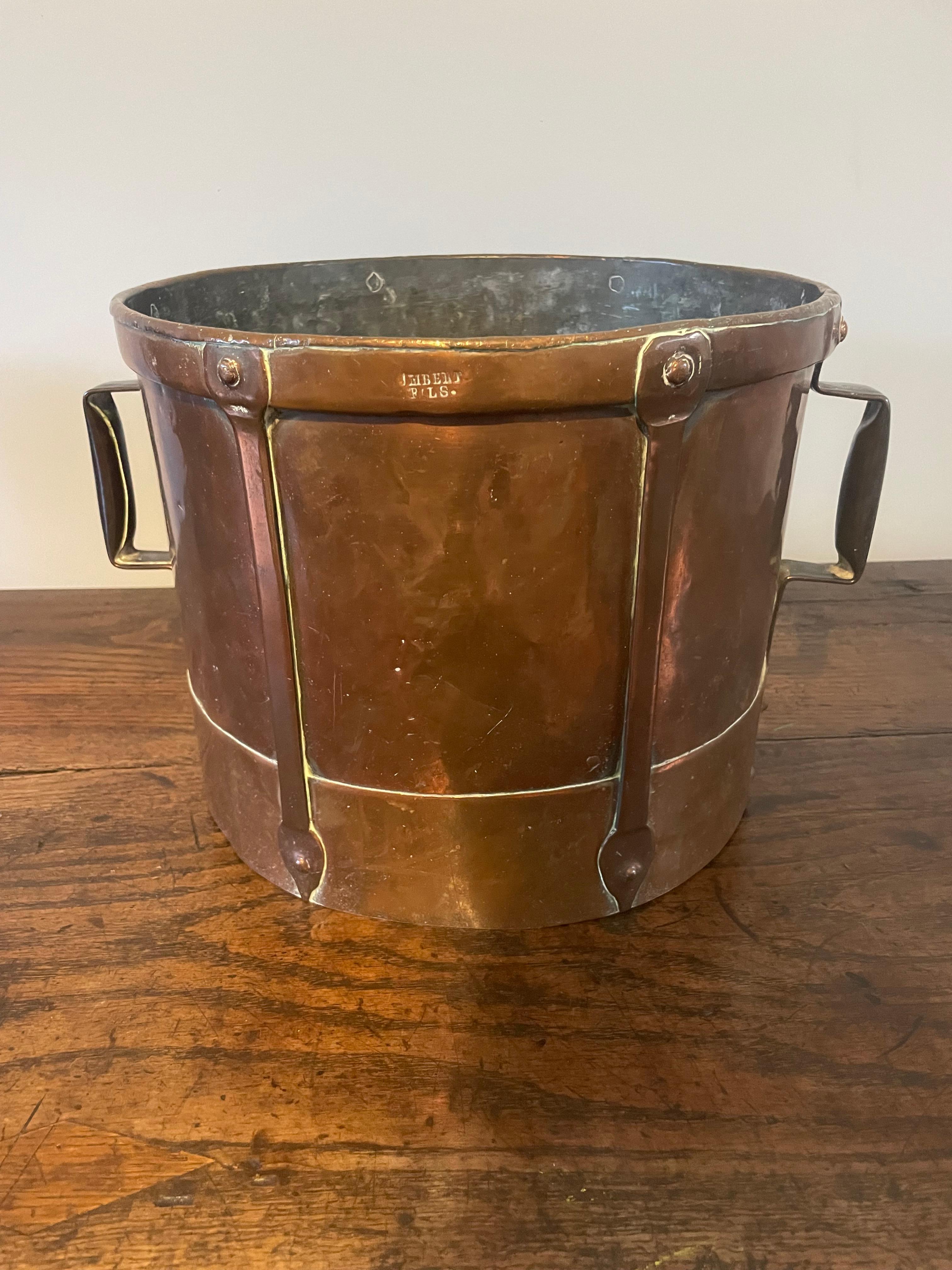 Misuratore di cereali / porta acqua Ferrat in rame del XIX secolo in vendita 3