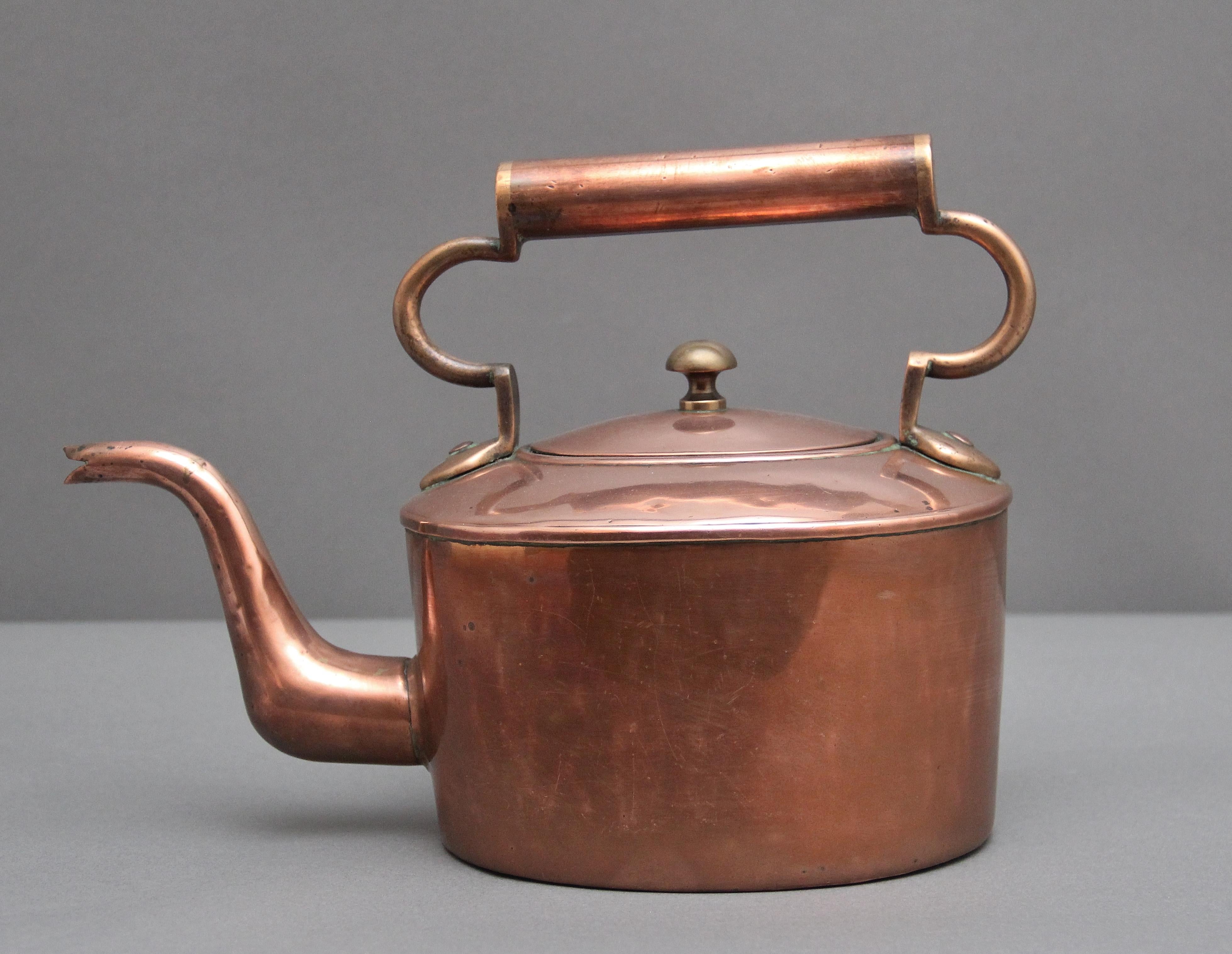 British 19th Century copper kettle For Sale