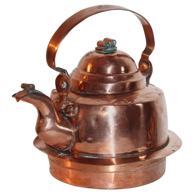 https://a.1stdibscdn.com/19th-century-copper-tea-kettle-handmade-for-sale/1121189/f_224117921613013147246/22411792_master.jpg?width=768