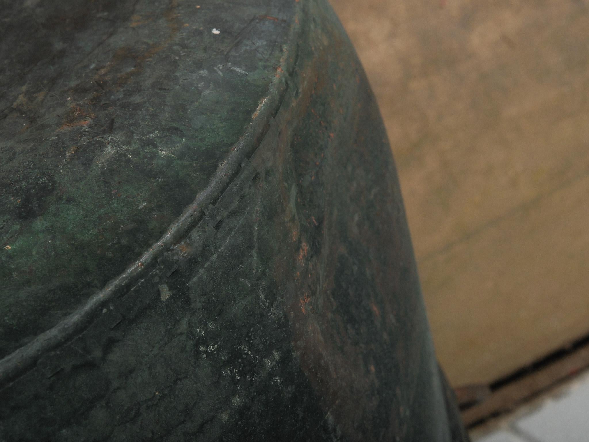 19th Century Copper Vessel with Iron Swing Handle en venta 5