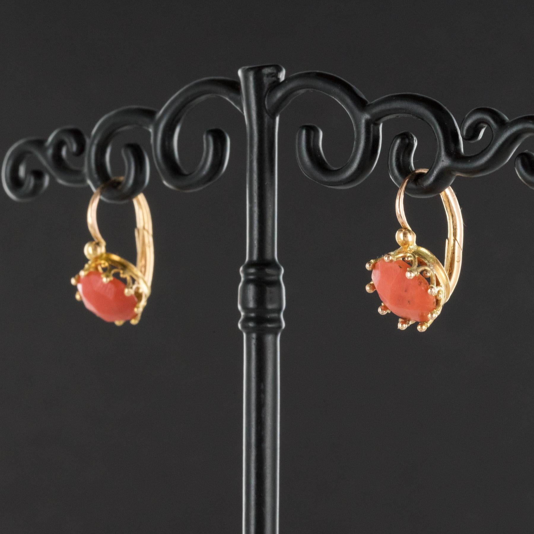 19th Century Coral 18 Karats Rose Gold Drop Earrings In Excellent Condition In Poitiers, FR