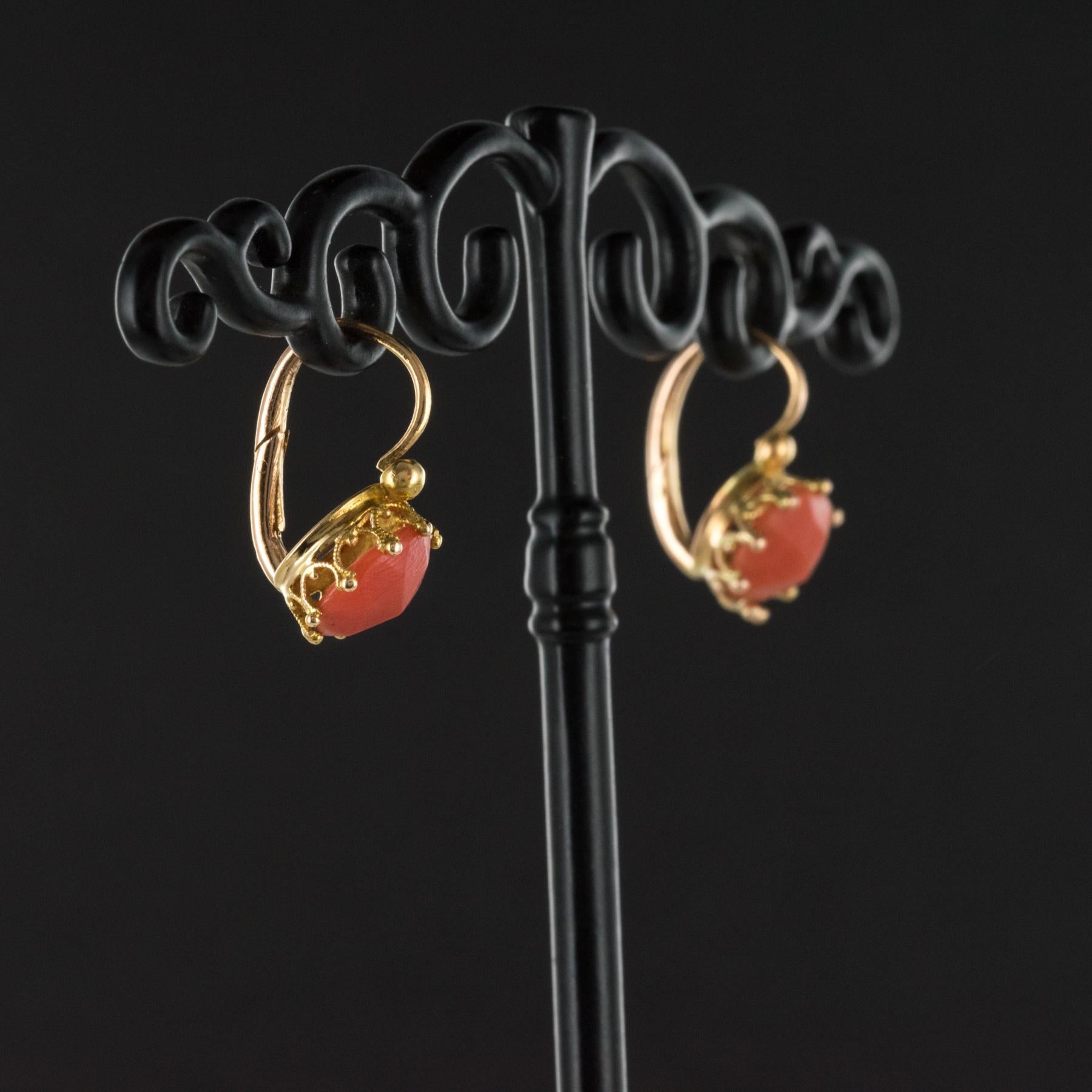 19th Century Coral 18 Karats Rose Gold Drop Earrings 1
