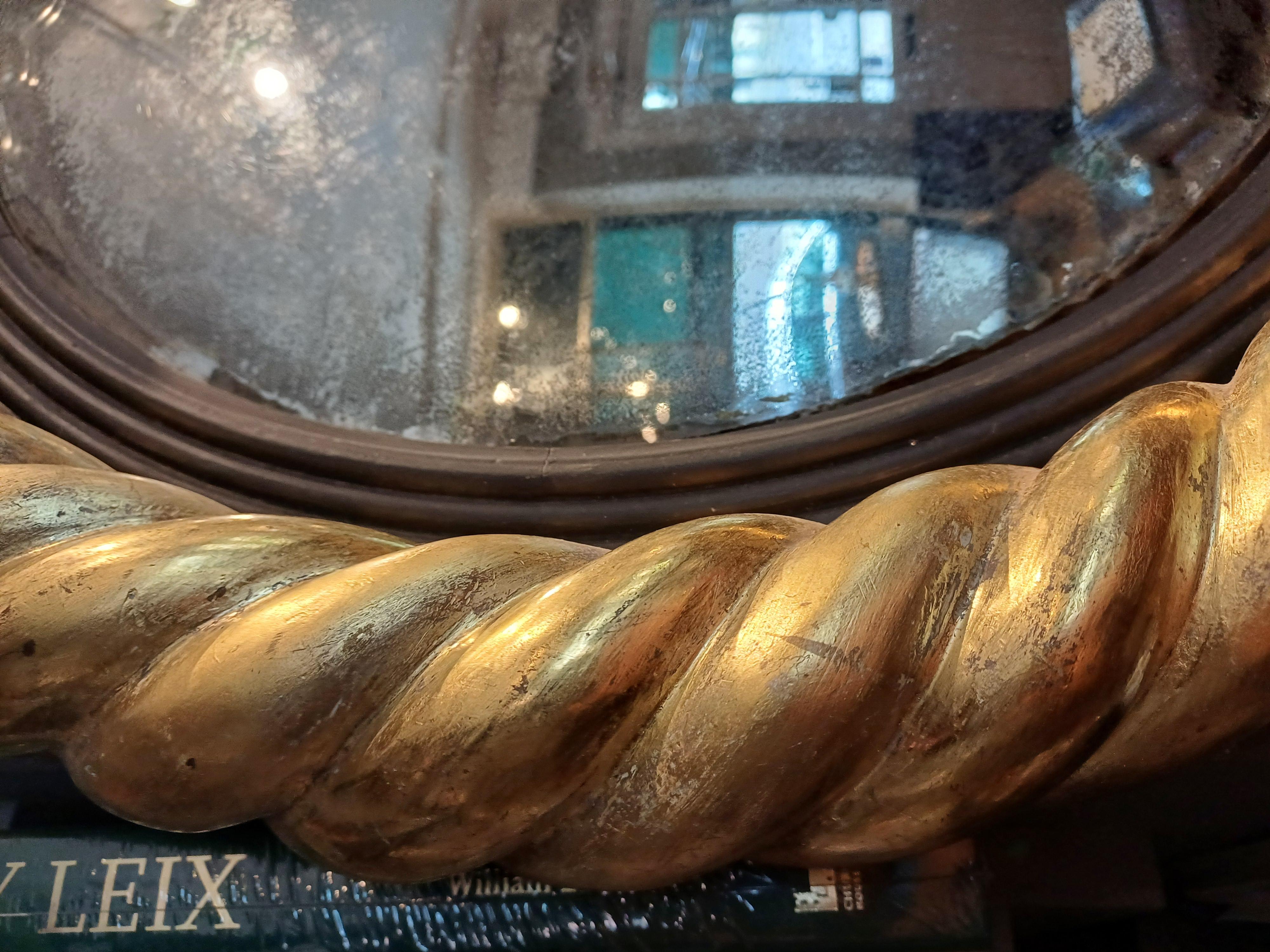 19th Century Cork Circular Gilt Rope Convex Mirror In Excellent Condition For Sale In Dublin 8, IE