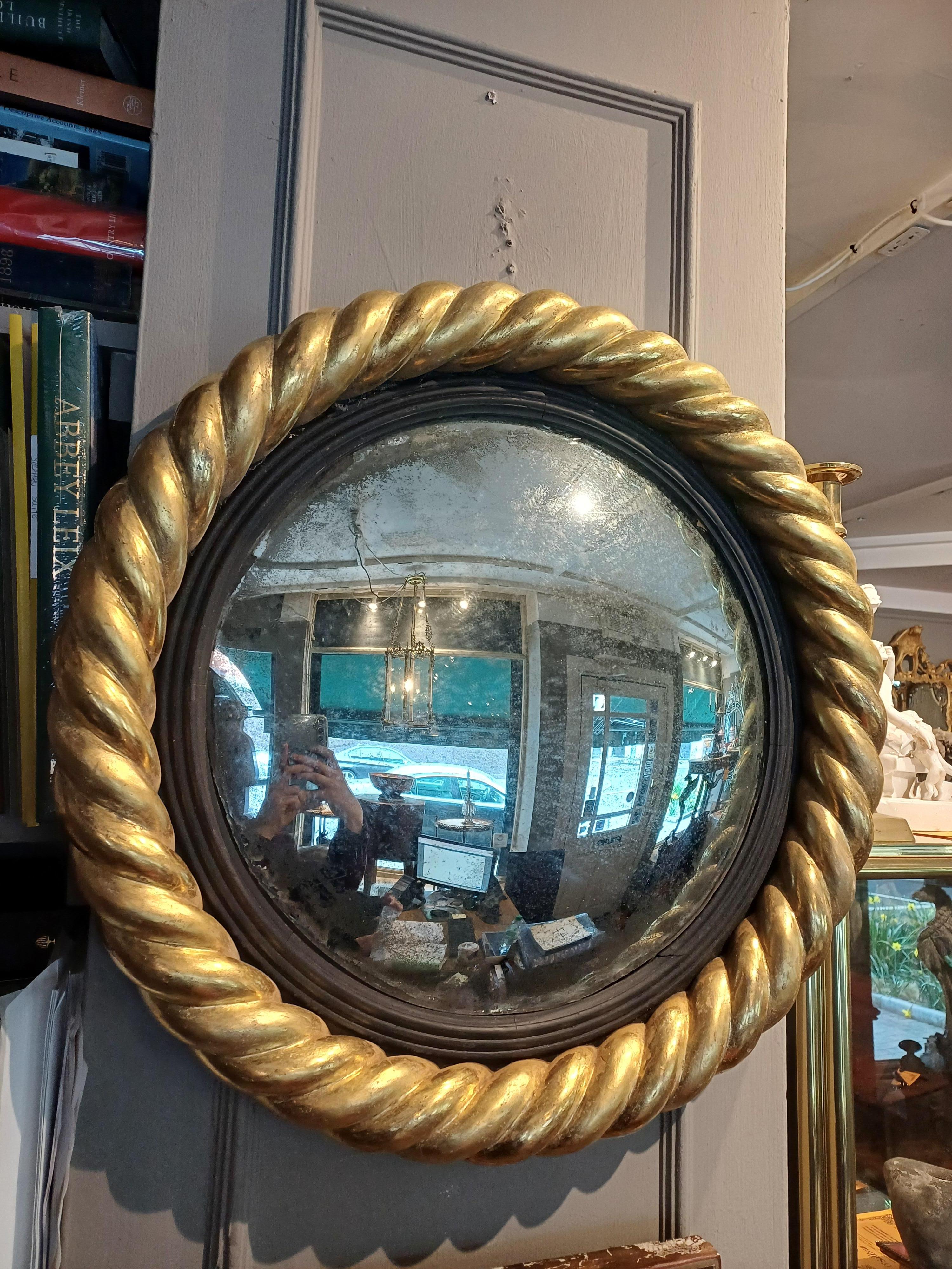 19th Century Cork Circular Gilt Rope Convex Mirror For Sale 1