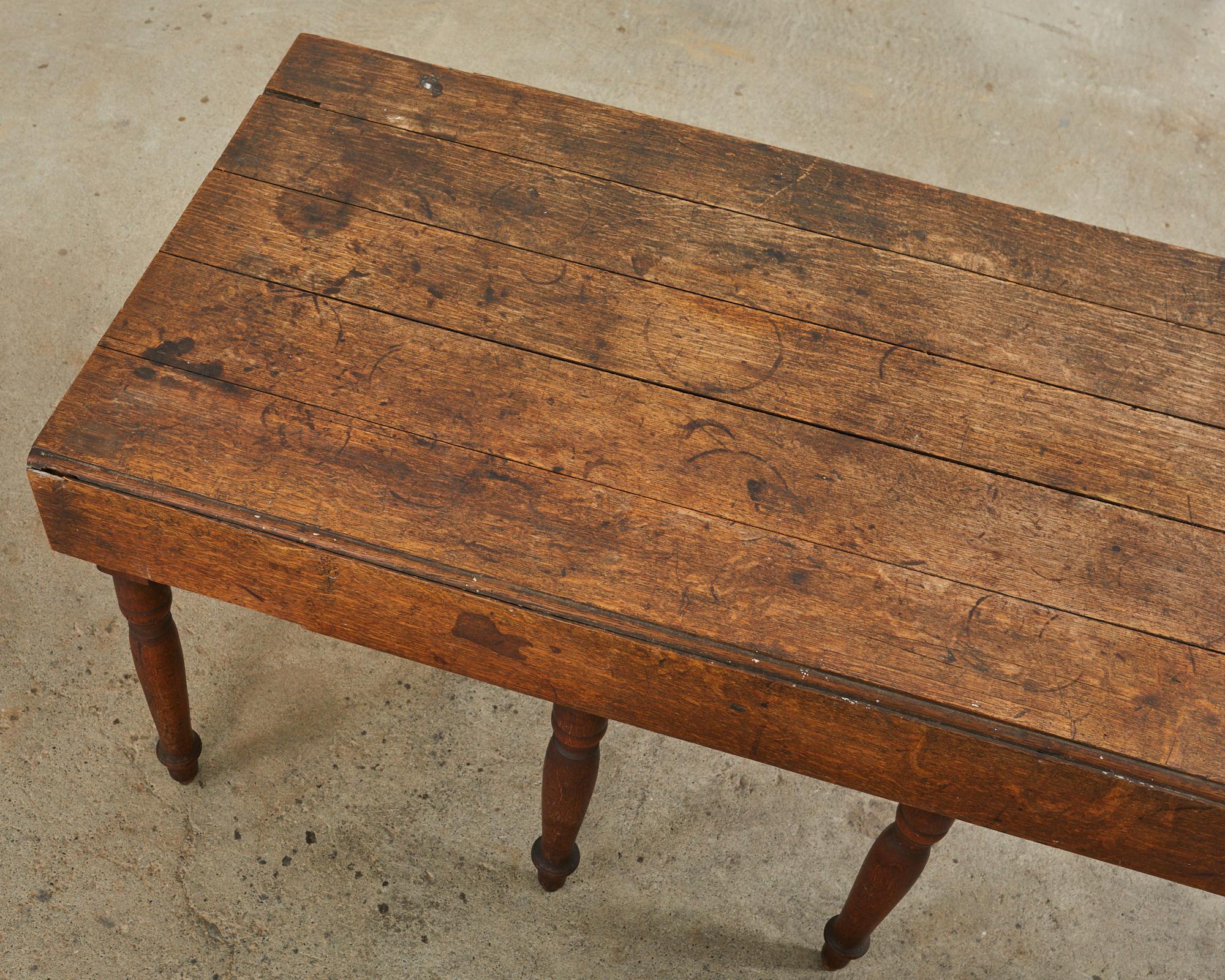 19th Century Country English Oak Drop Leaf Farmhouse Table For Sale 11