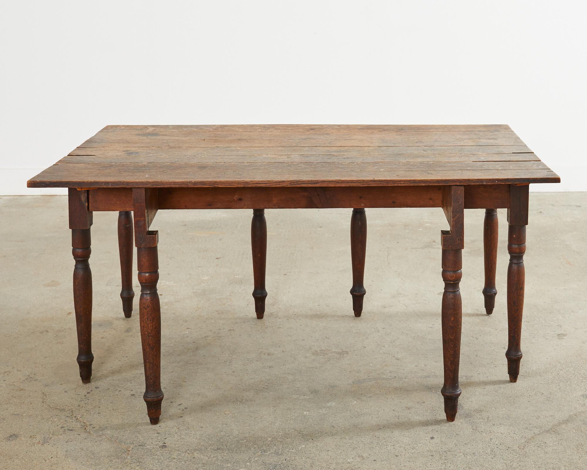 19th Century Country English Oak Drop Leaf Farmhouse Table For Sale 14
