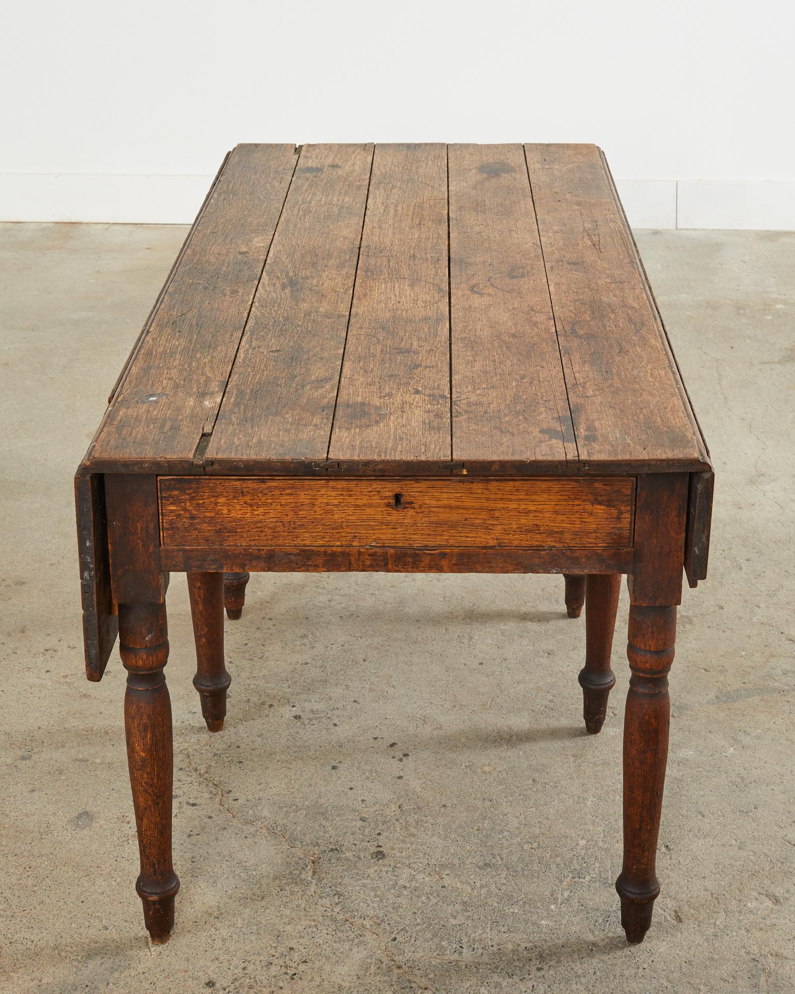 19th Century Country English Oak Drop Leaf Farmhouse Table For Sale 3