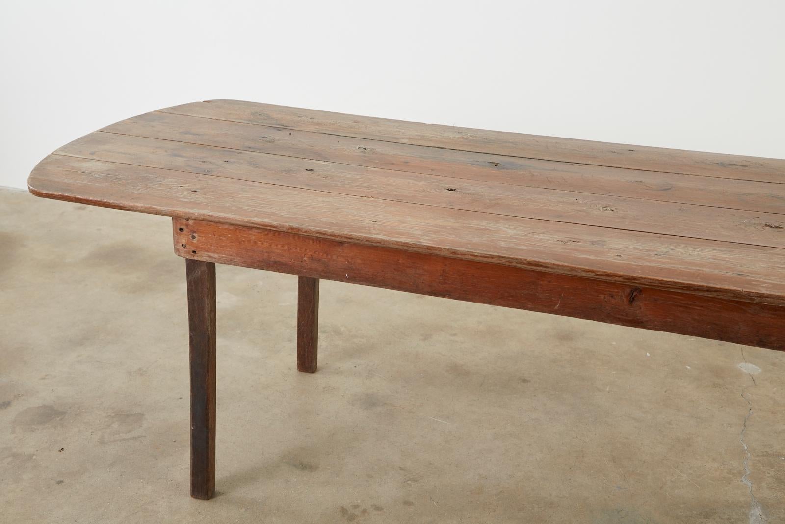 19th Century Country English Pine Farmhouse Harvest Table In Distressed Condition In Rio Vista, CA