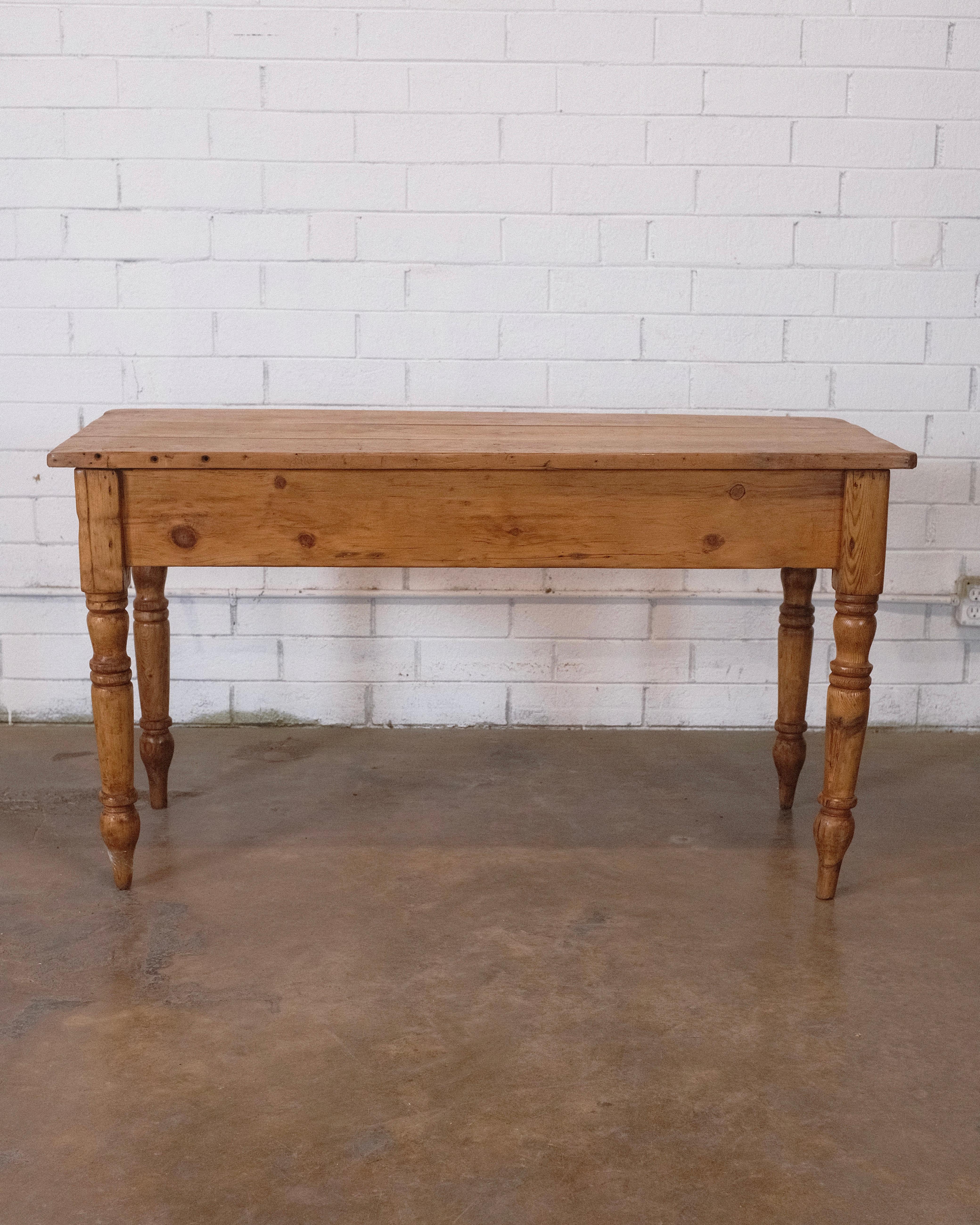 19th Century Country English Pine Farmhouse Work Table Console In Good Condition For Sale In High Point, NC