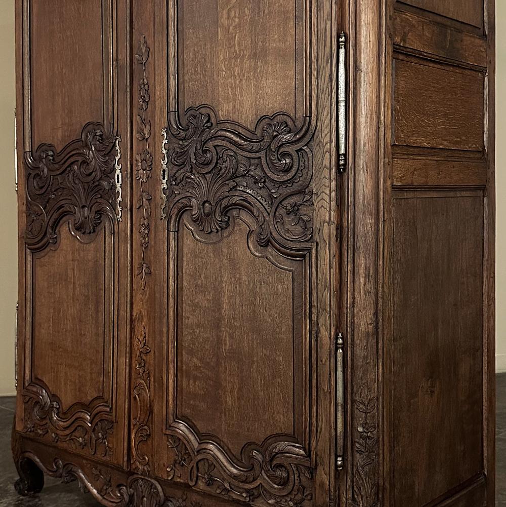 19th Century Country French Armoire from Normandie For Sale 4