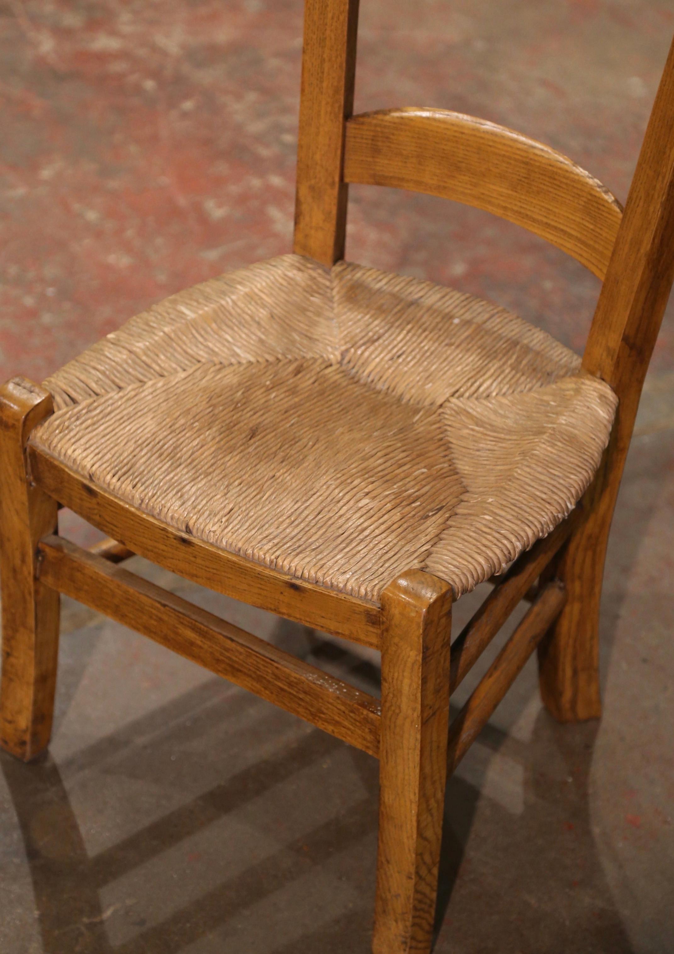 Patinated 19th Century Country French Beech Wood and Rush Prayer Chair from Normandy For Sale