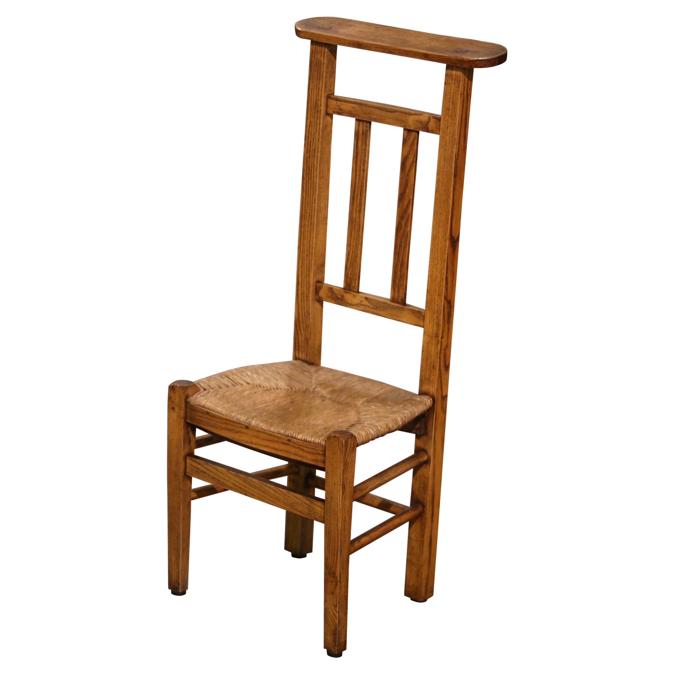 Sedia da preghiera francese del XIX secolo in legno di faggio e giunco della Normandia