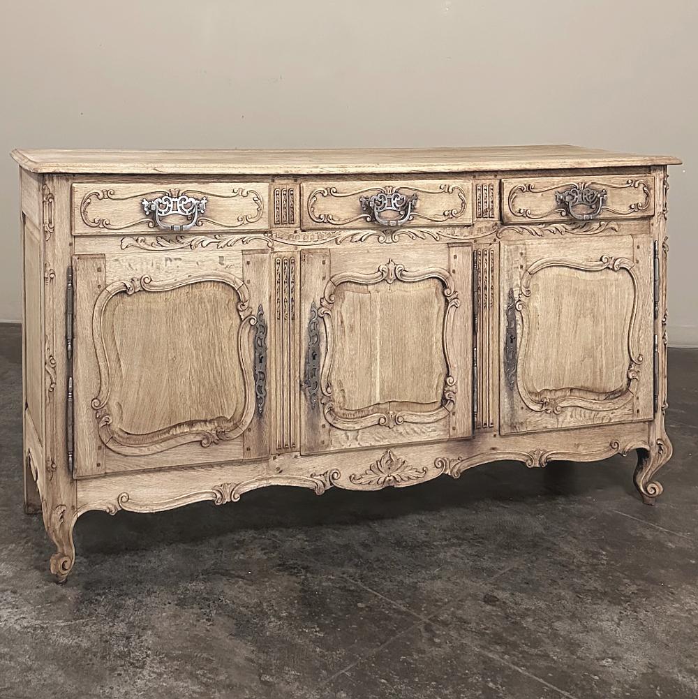 19. Jahrhundert Land Französisch Buffet ~ Argentier in Stripped Oak kombiniert zeitlosen provinziellen Stil mit der Bequemlichkeit der Schubladen vollständig ausgekleidet und geformt, um alle Ihre Silberwaren zu speichern!  Handgefertigt und geformt