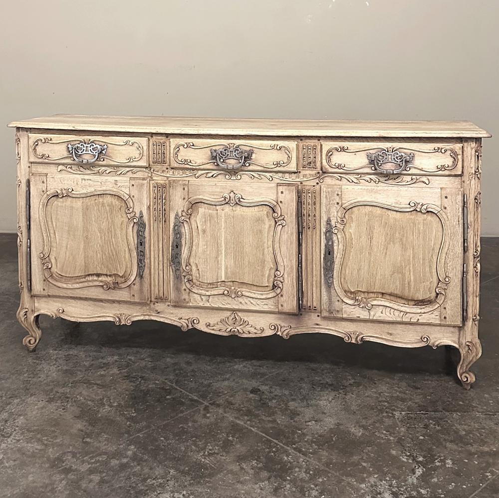 Französisches Landhausbuffet des 19. Jahrhunderts ~ Argentier in gestreifter Eiche (Französische Provence) im Angebot