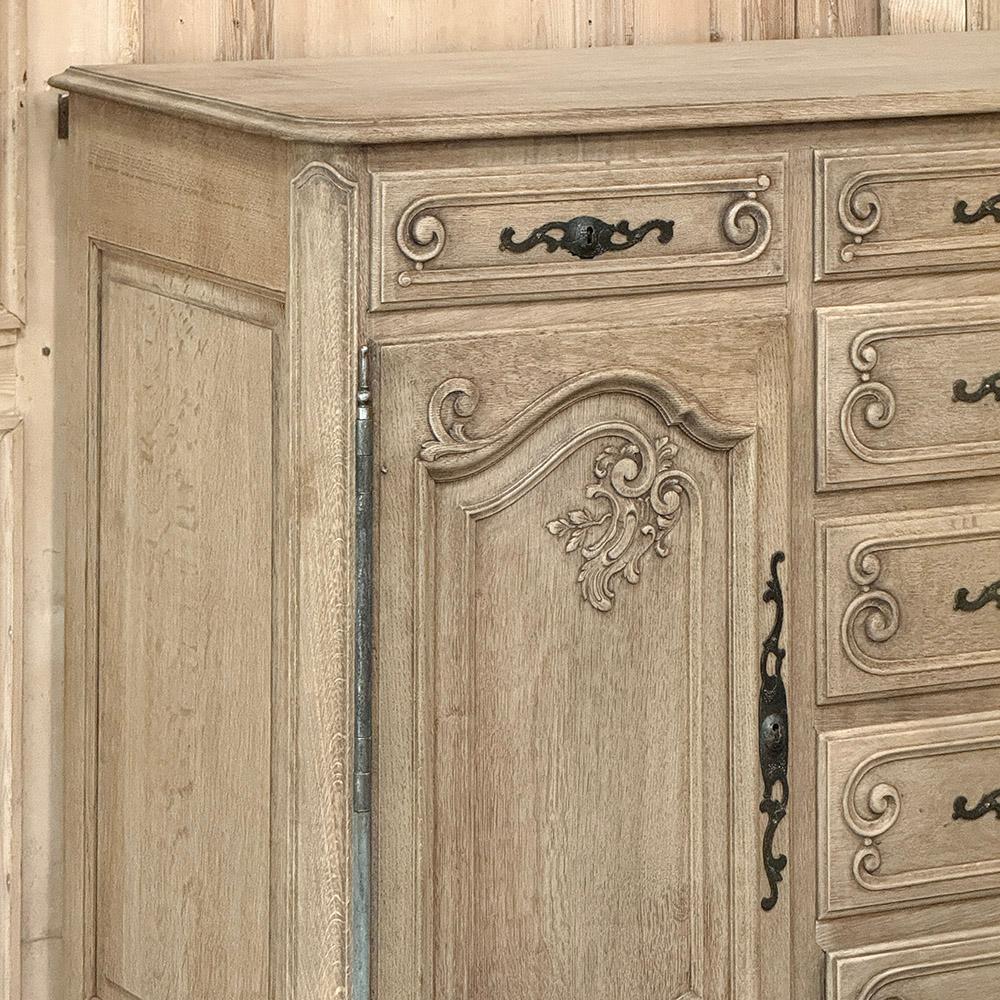 Francese Buffet francese di campagna del XIX secolo in Oak striato in vendita