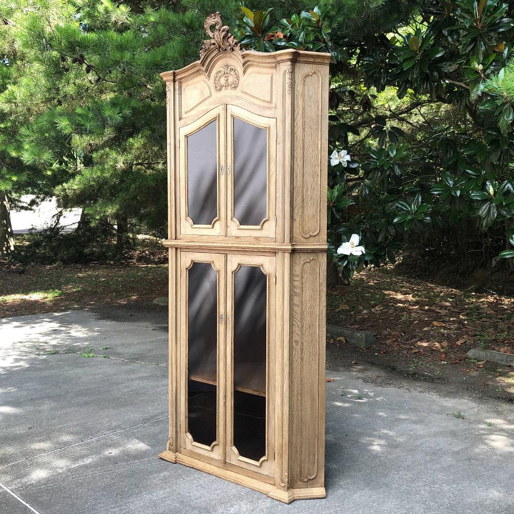 19th century country French corner bookcase, Vitrine is ideal for displaying your prized collection, family heirlooms, or seasonal decorations, all in the corner which is a place in most rooms that is very underutilized! Handcrafted by able rural