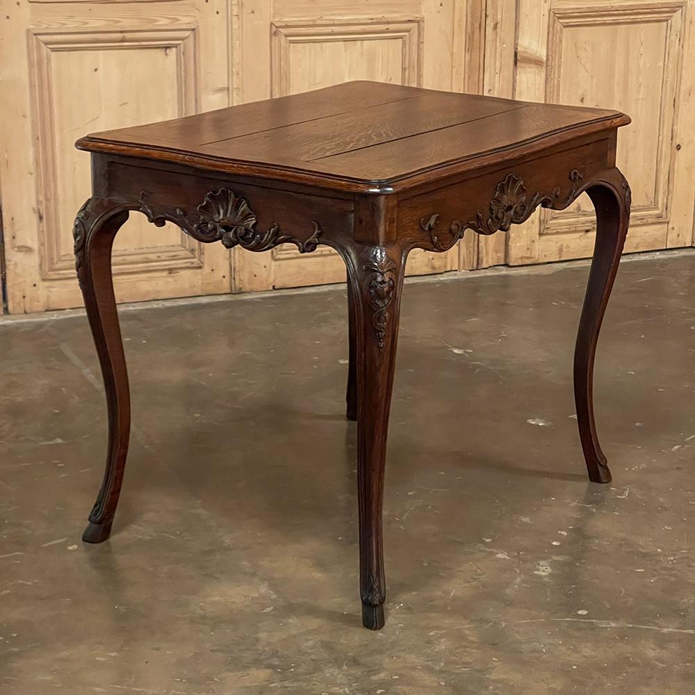 Table d'extrémité française de style campagnard du XIXe siècle en vente 8