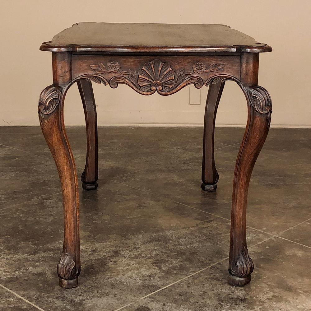 19th Century Country French End Table In Good Condition For Sale In Dallas, TX