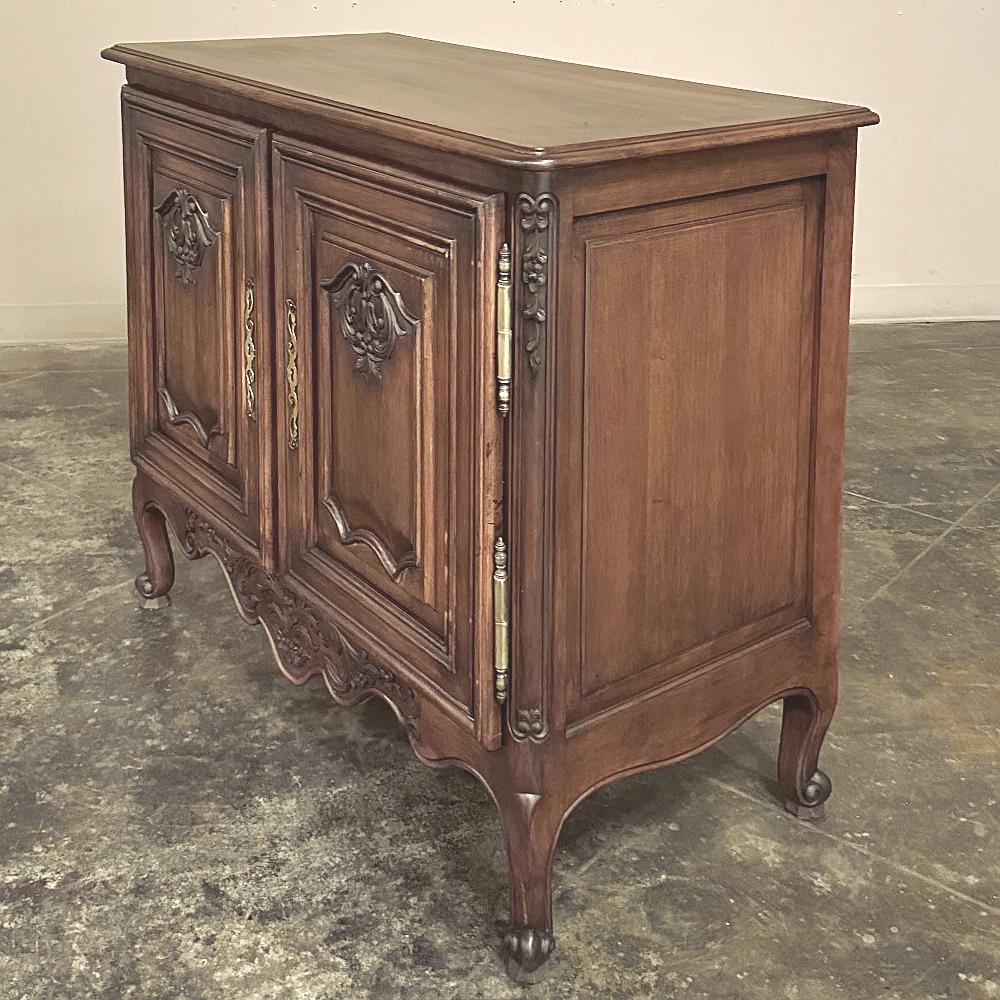 19th Century Country French Fruitwood Credenza For Sale 1