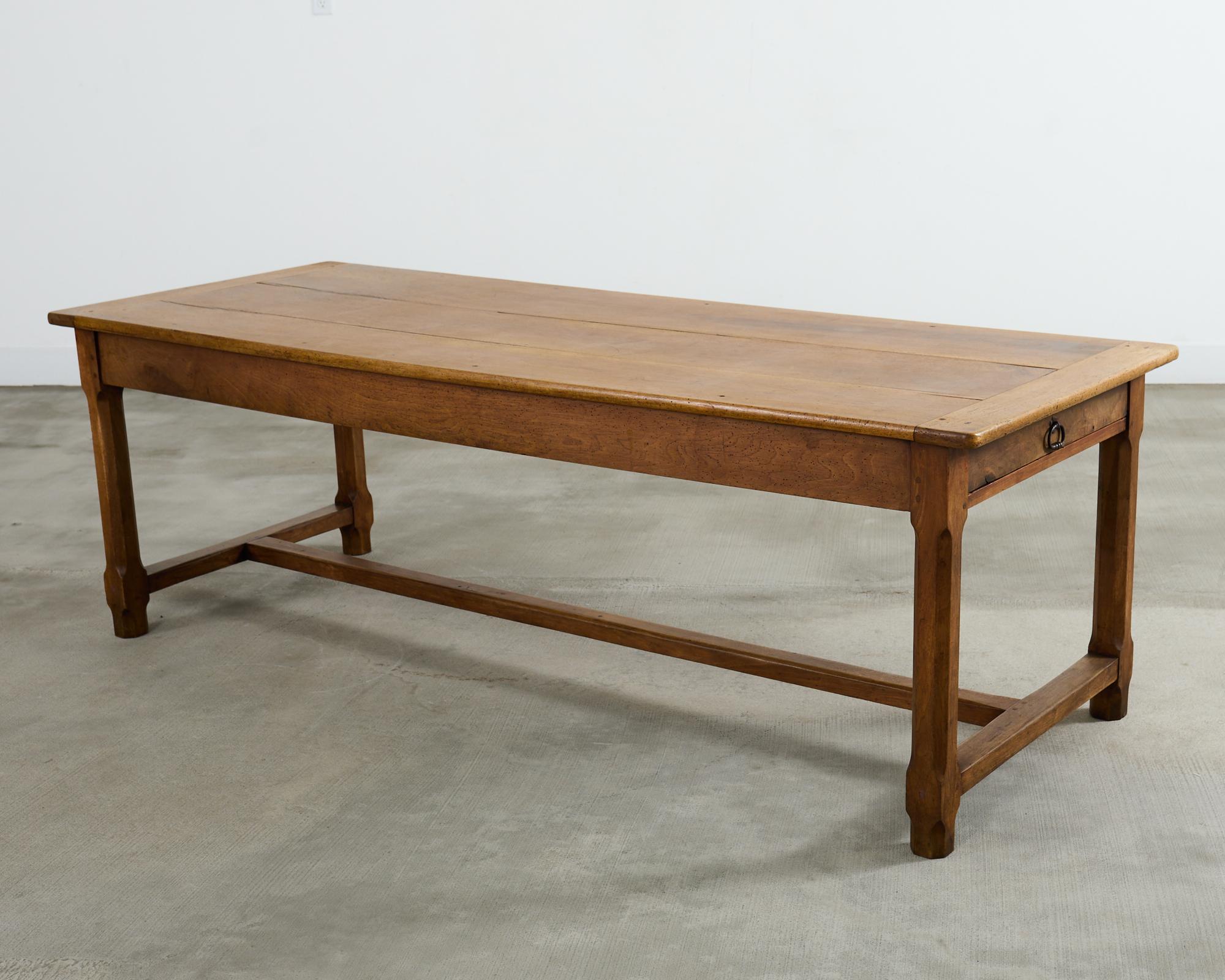 Mesa de comedor de caballete de granja francesa de madera de frutal del siglo XIX en venta 9