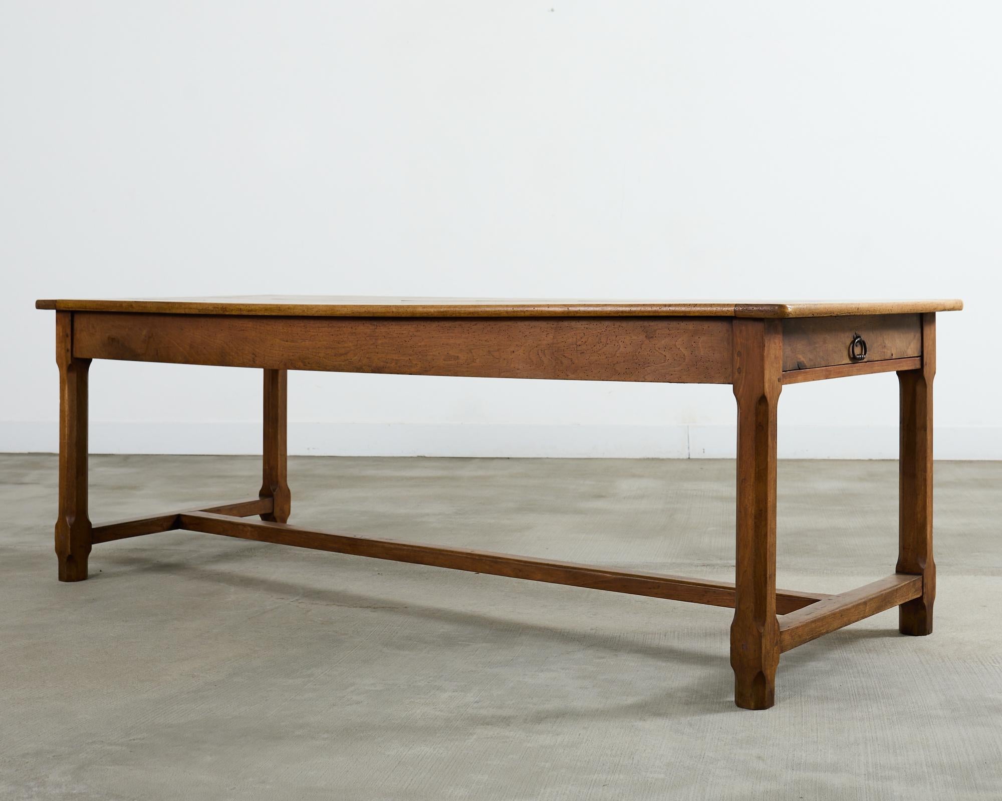 Mesa de comedor de caballete de granja francesa de madera de frutal del siglo XIX Francés en venta