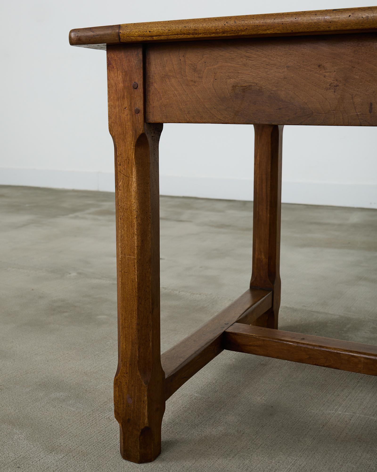 Mesa de comedor de caballete de granja francesa de madera de frutal del siglo XIX en venta 2