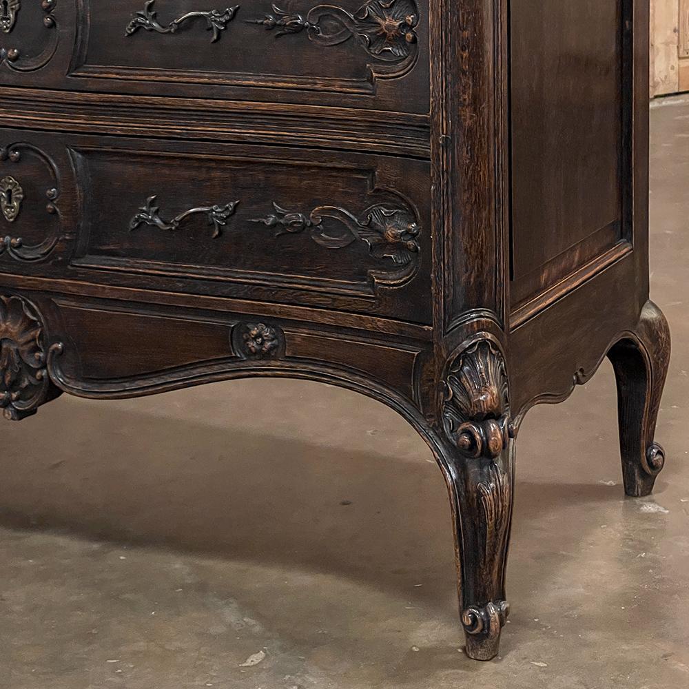 19th Century Country French Louis XIV Commode For Sale 7