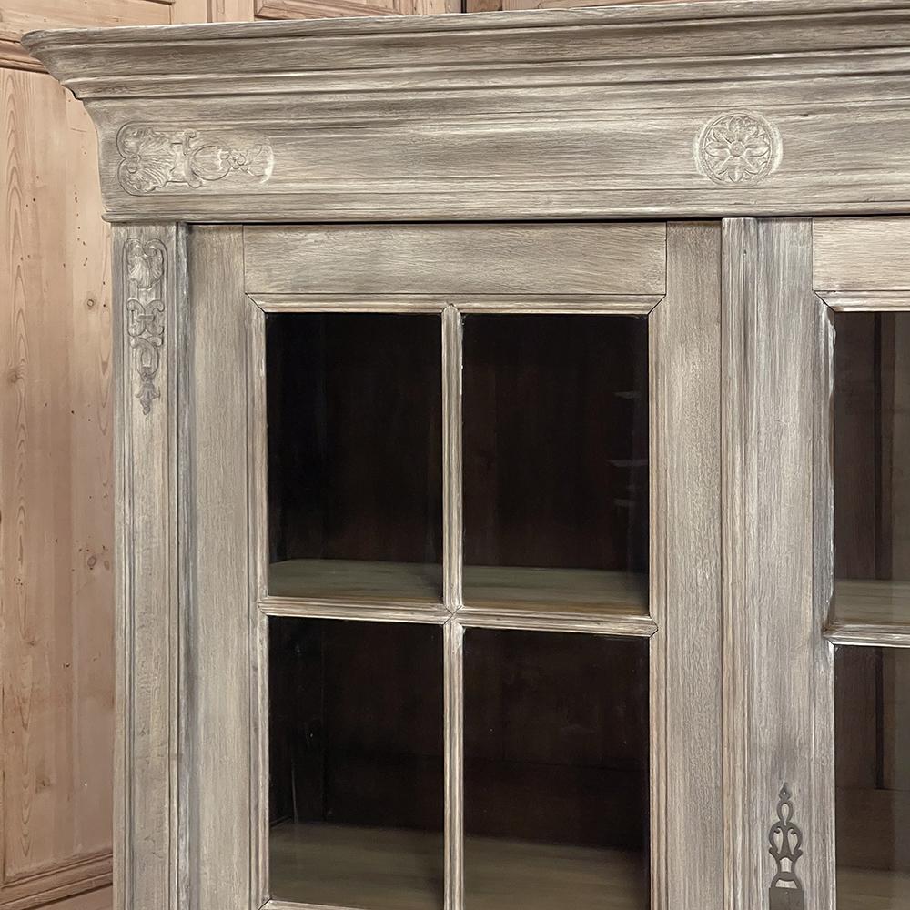 19th Century Country French Louis XIV Whitewashed Bookcase For Sale 10