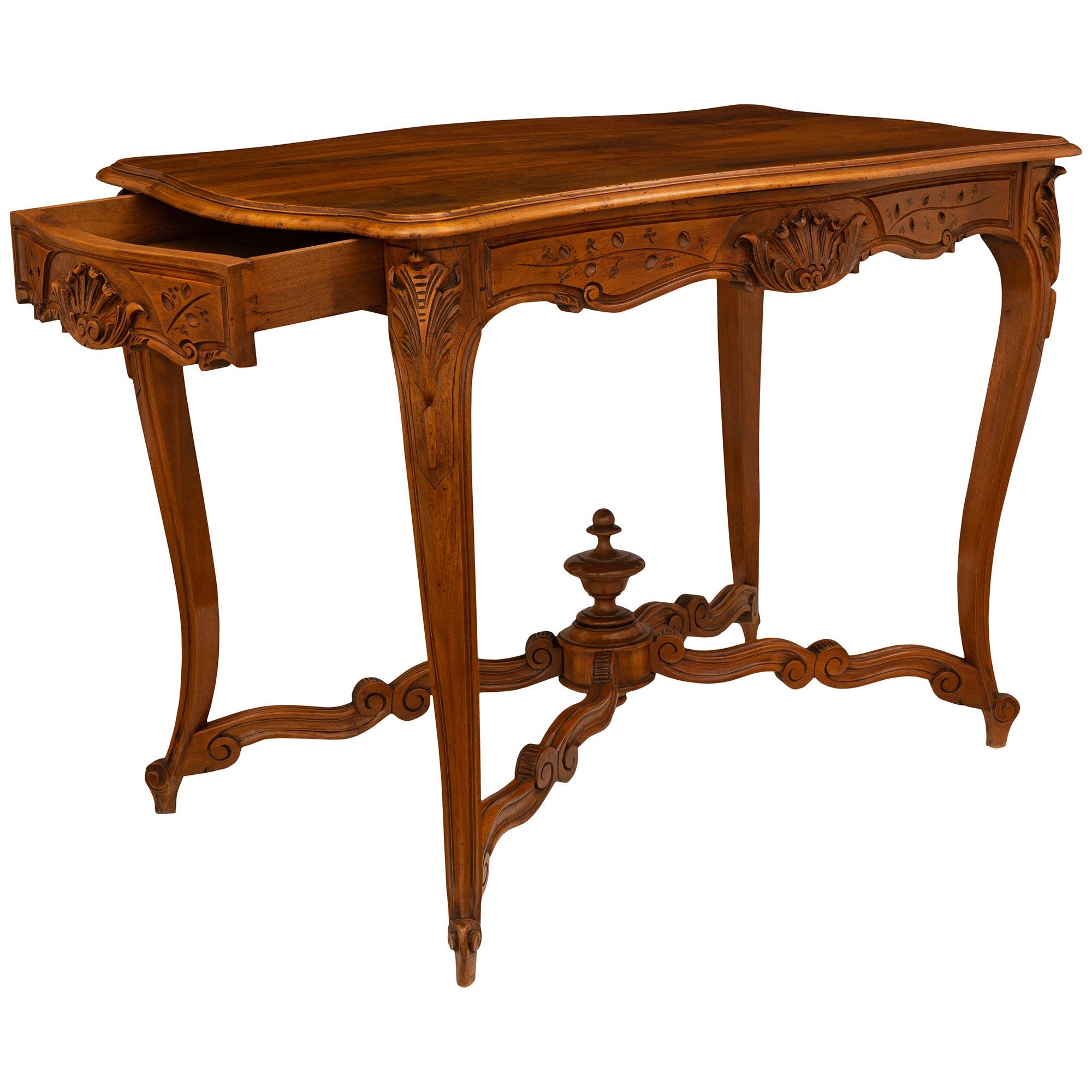 19th Century Country French Louis XV St. Cherry Wood Side Table For Sale 1