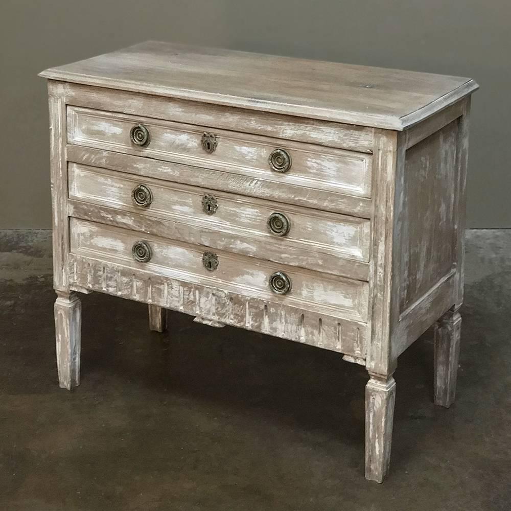 19th Century Country French Louis XVI Whitewashed Pine Commode 3