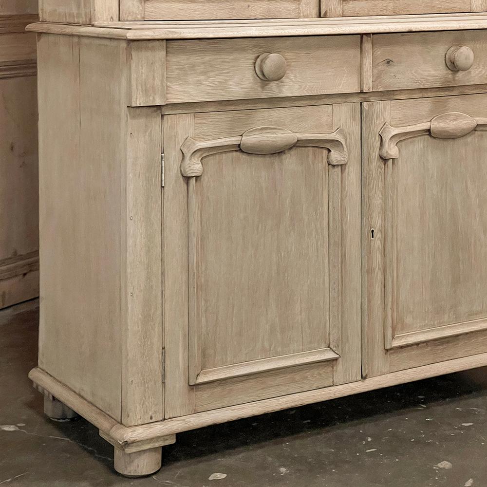 19th Century Country French Neoclassical Bookcase in Stripped Oak For Sale 6