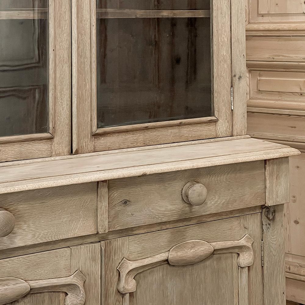 19th Century Country French Neoclassical Bookcase in Stripped Oak For Sale 8