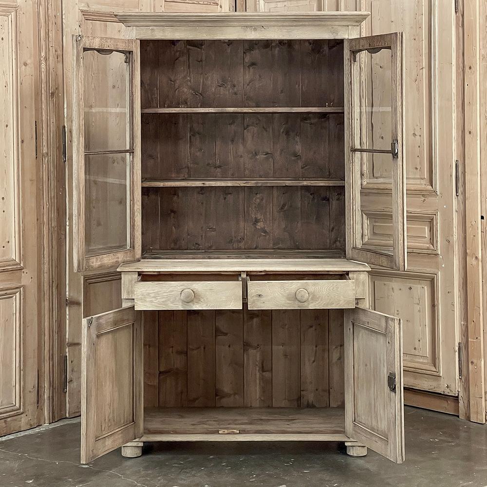 Late 19th Century 19th Century Country French Neoclassical Bookcase in Stripped Oak For Sale
