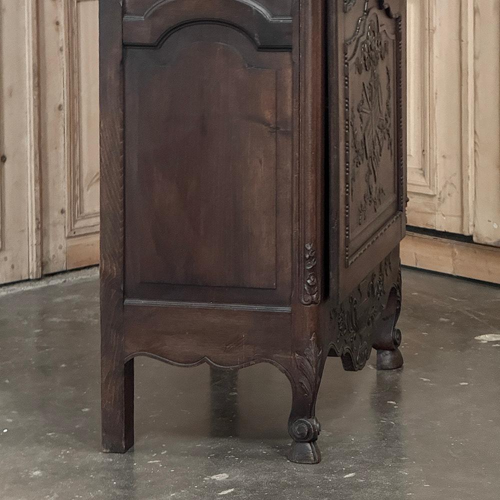 Vitrina de Normandía francesa del siglo XIX ~ Bonnetiere en venta 4