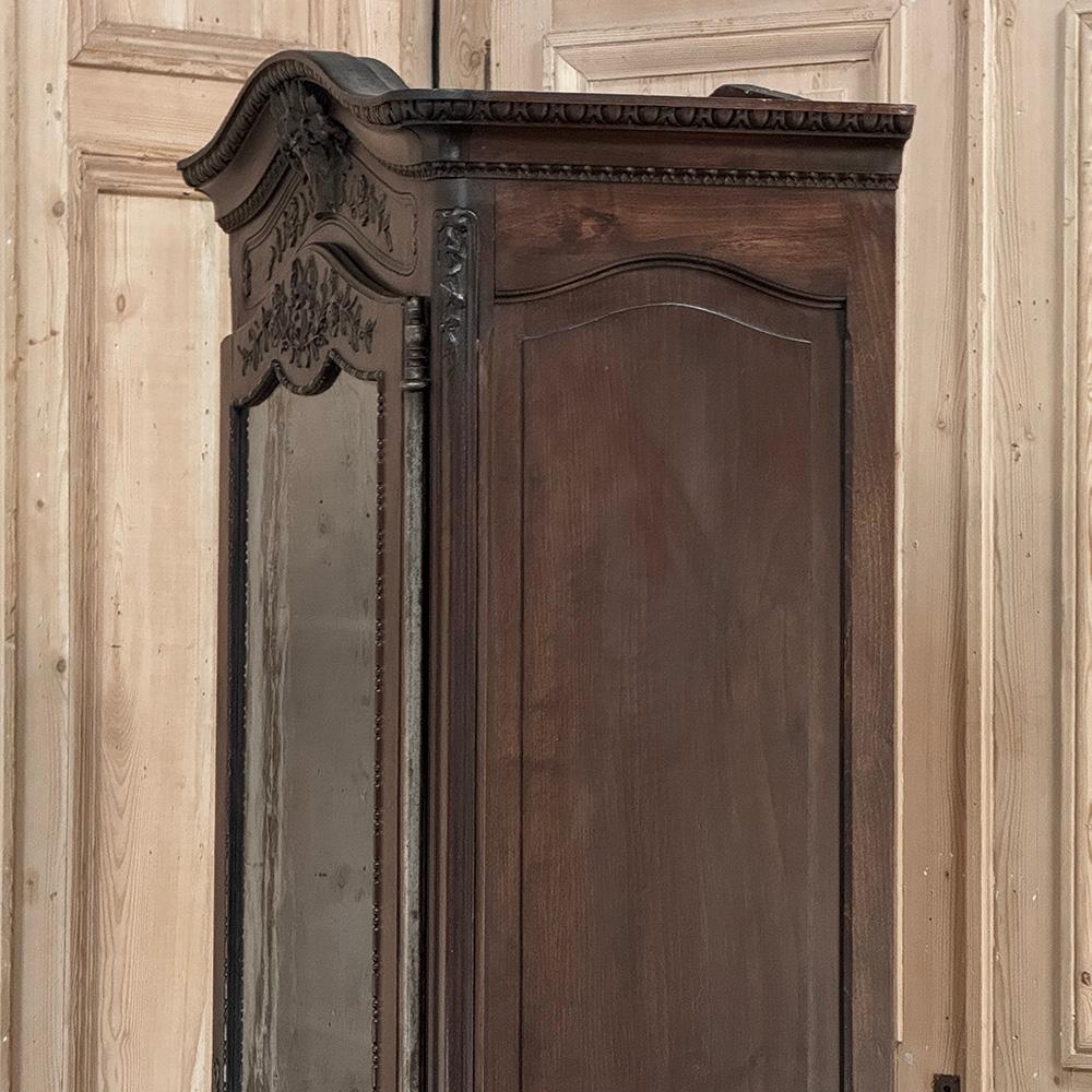 Vitrina de Normandía francesa del siglo XIX ~ Bonnetiere en venta 5