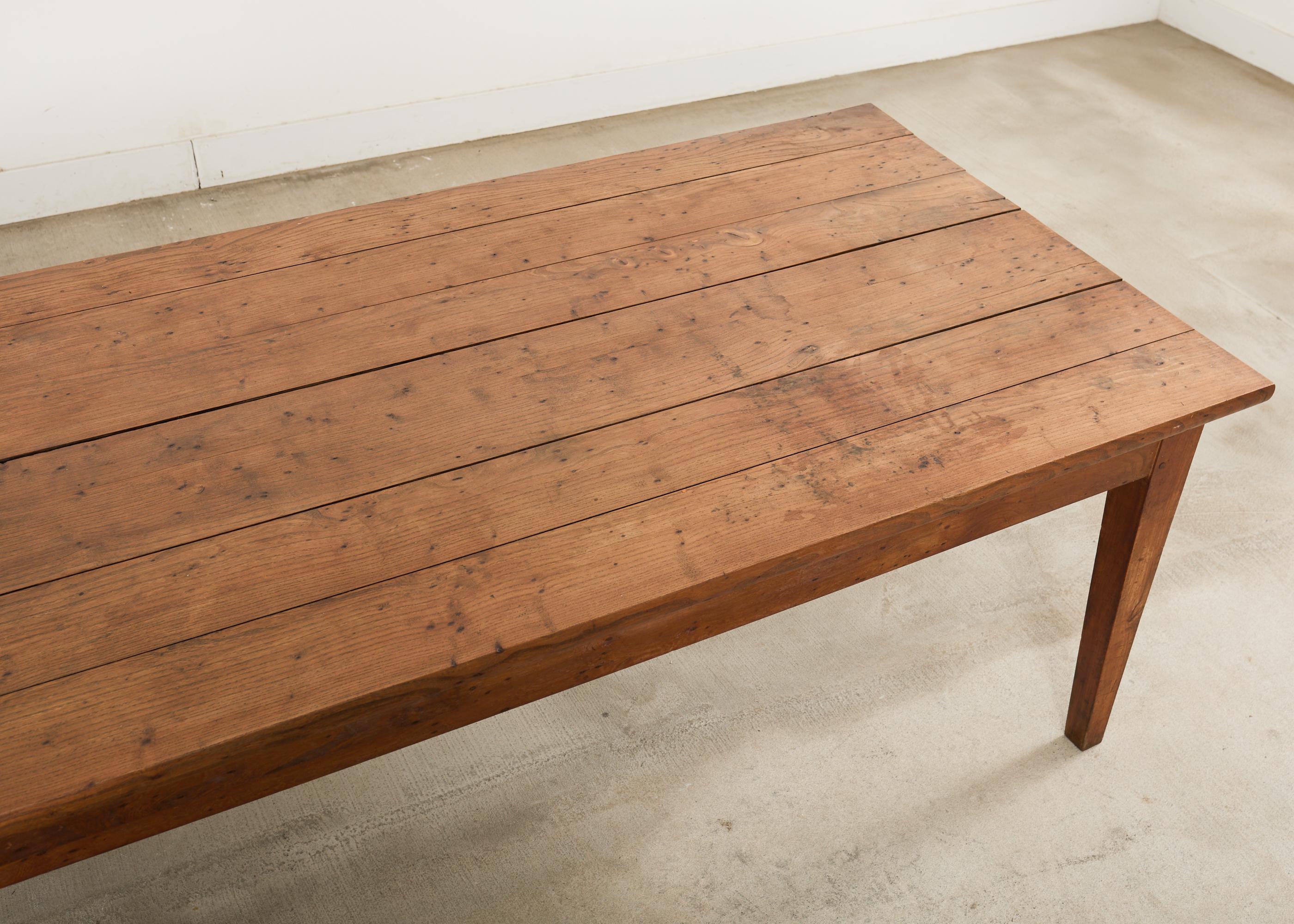 Chêne 19th Century Country French Oak Farmhouse Dining Table 9.75 Ft en vente