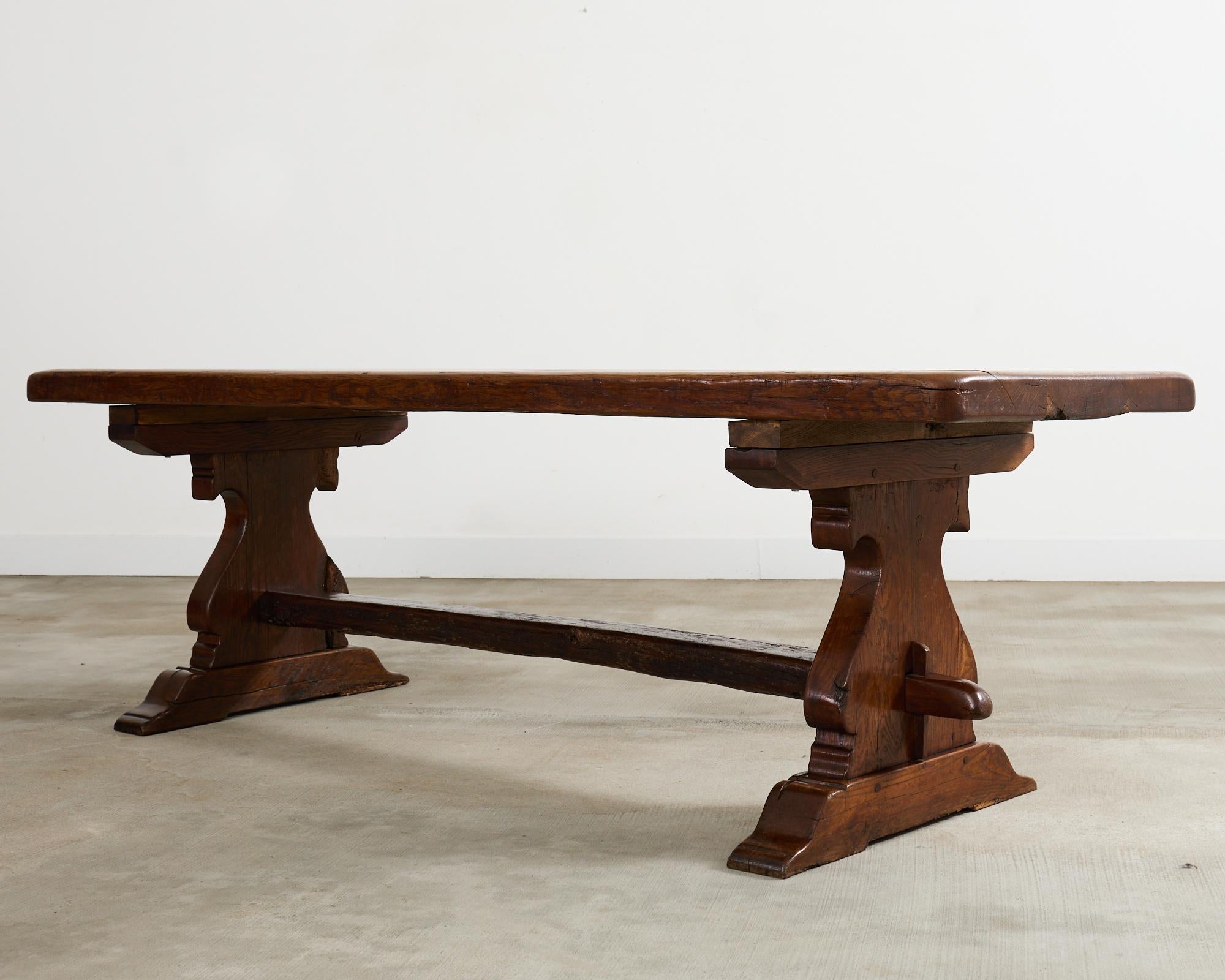 Mesa de comedor de caballete de granja de roble francés del siglo XIX Francés en venta
